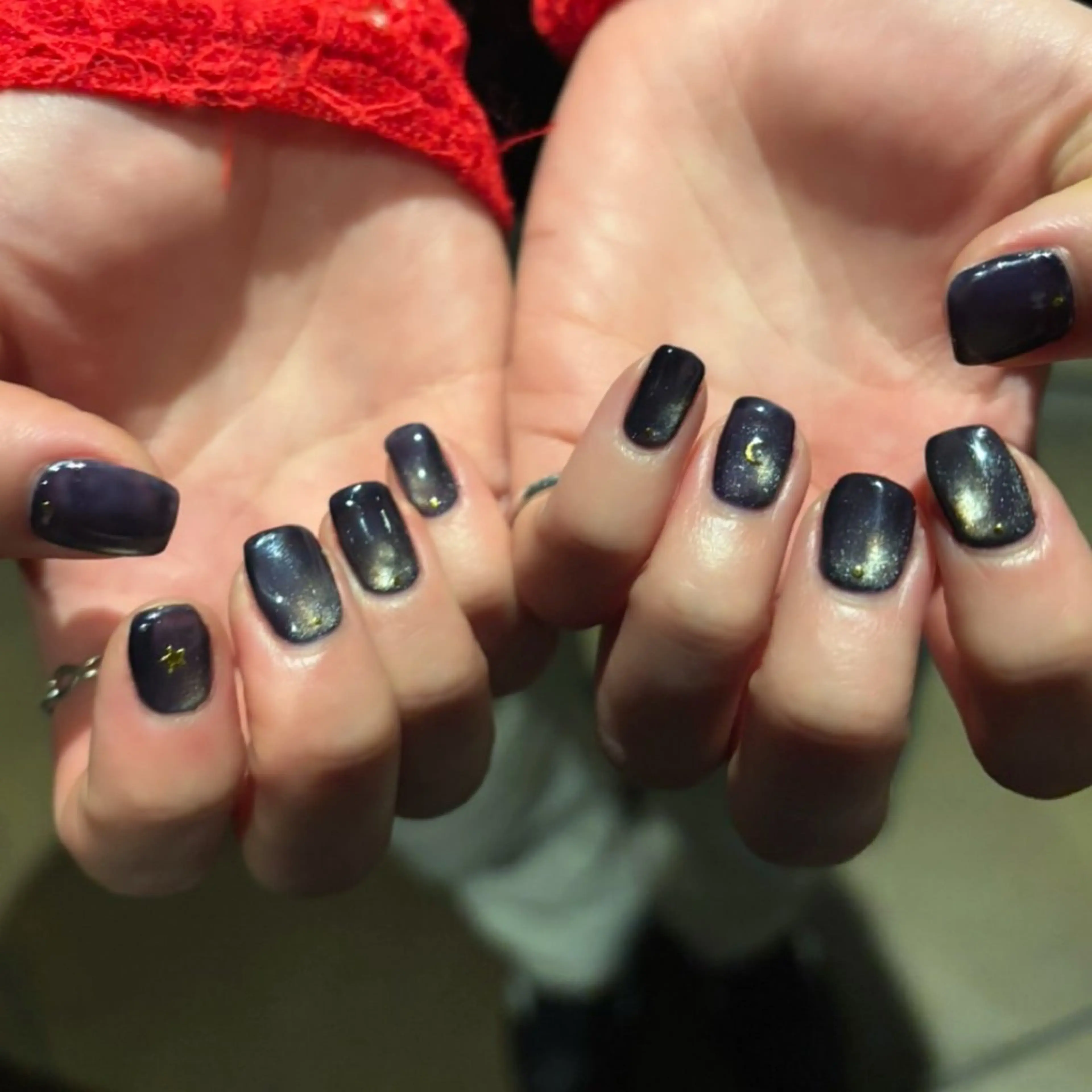 ネイル マグネットネイル Hanna 🫧のネイルデザイン