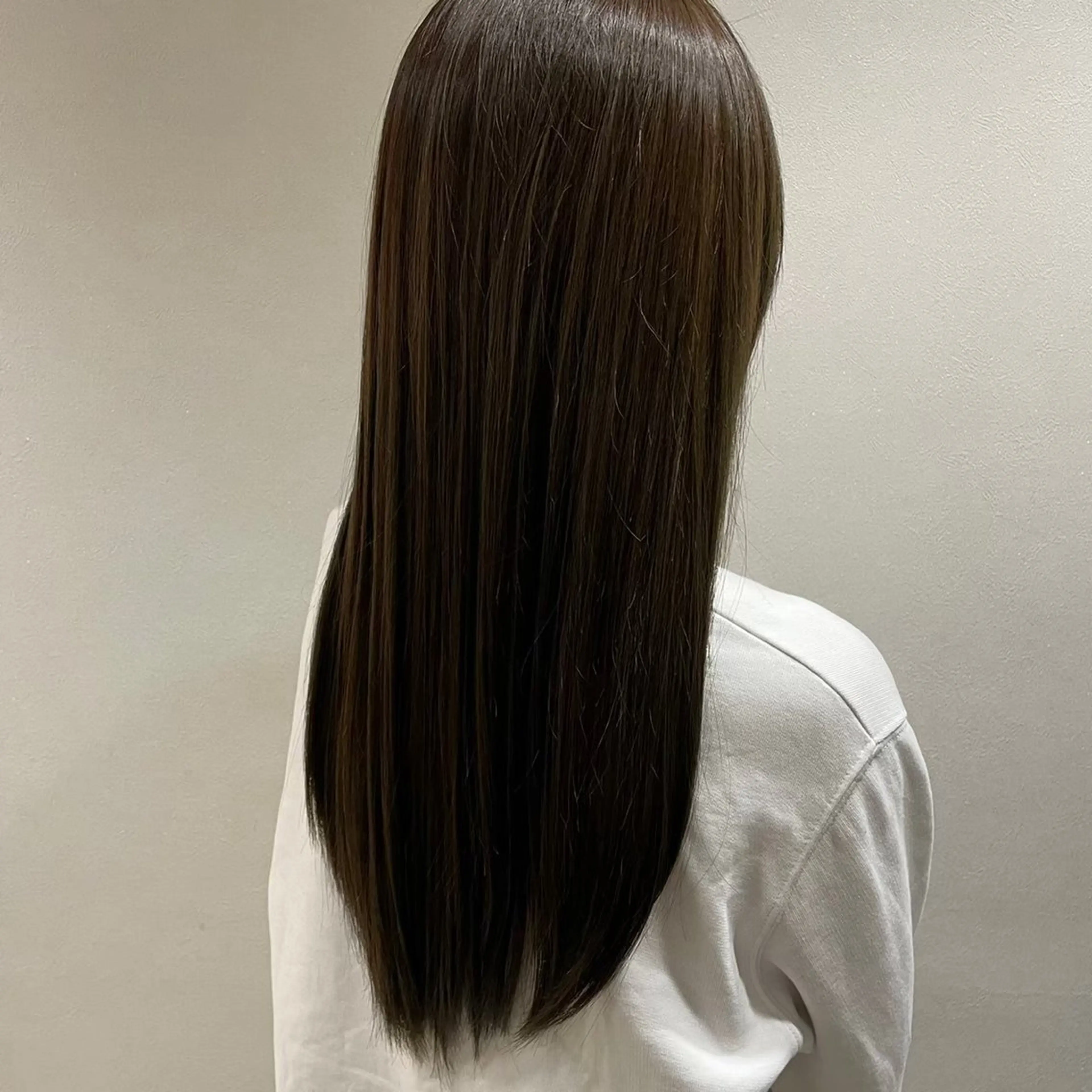 ロング 木藤 美朝のヘアスタイル