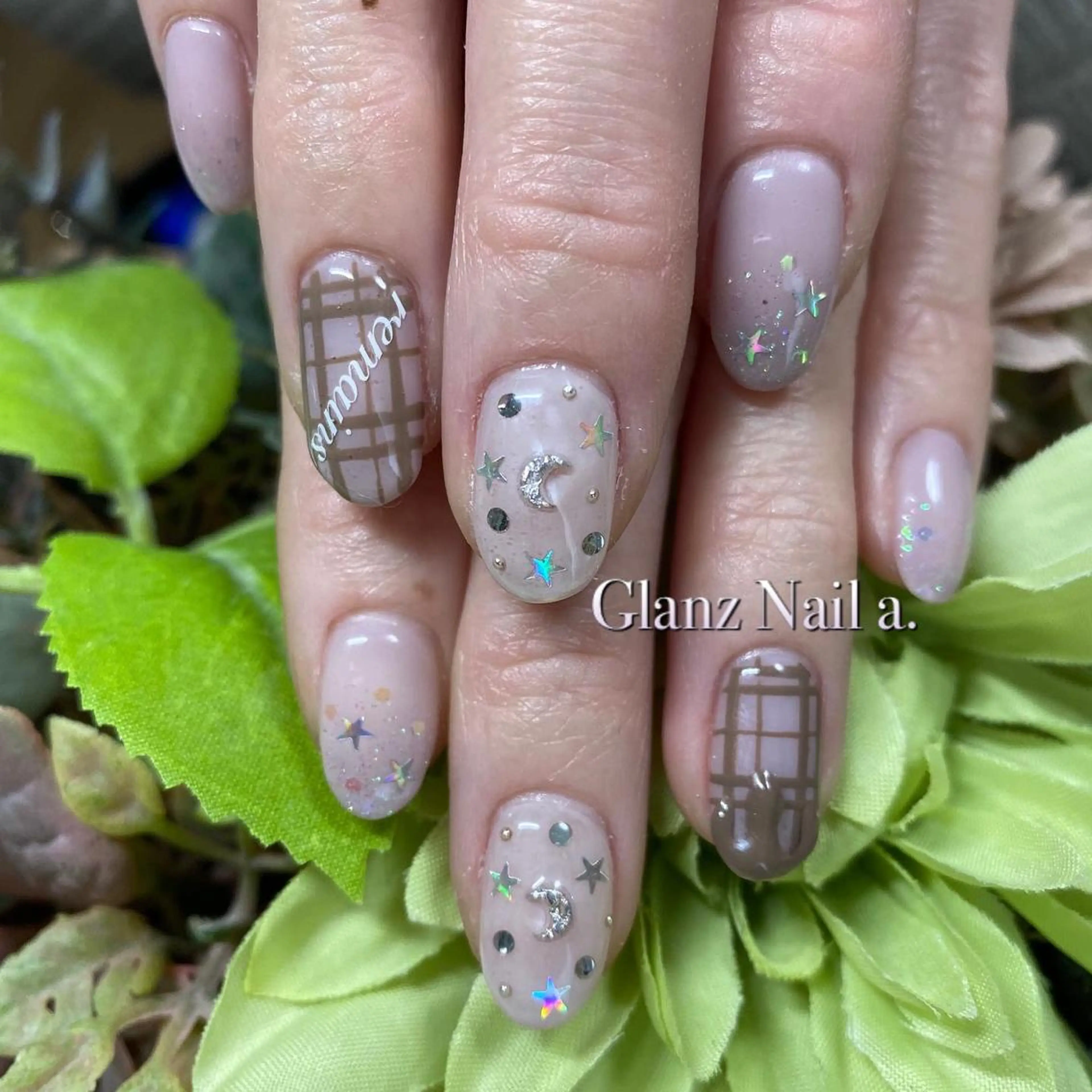 ネイル Glanz  Nail aのネイルデザイン