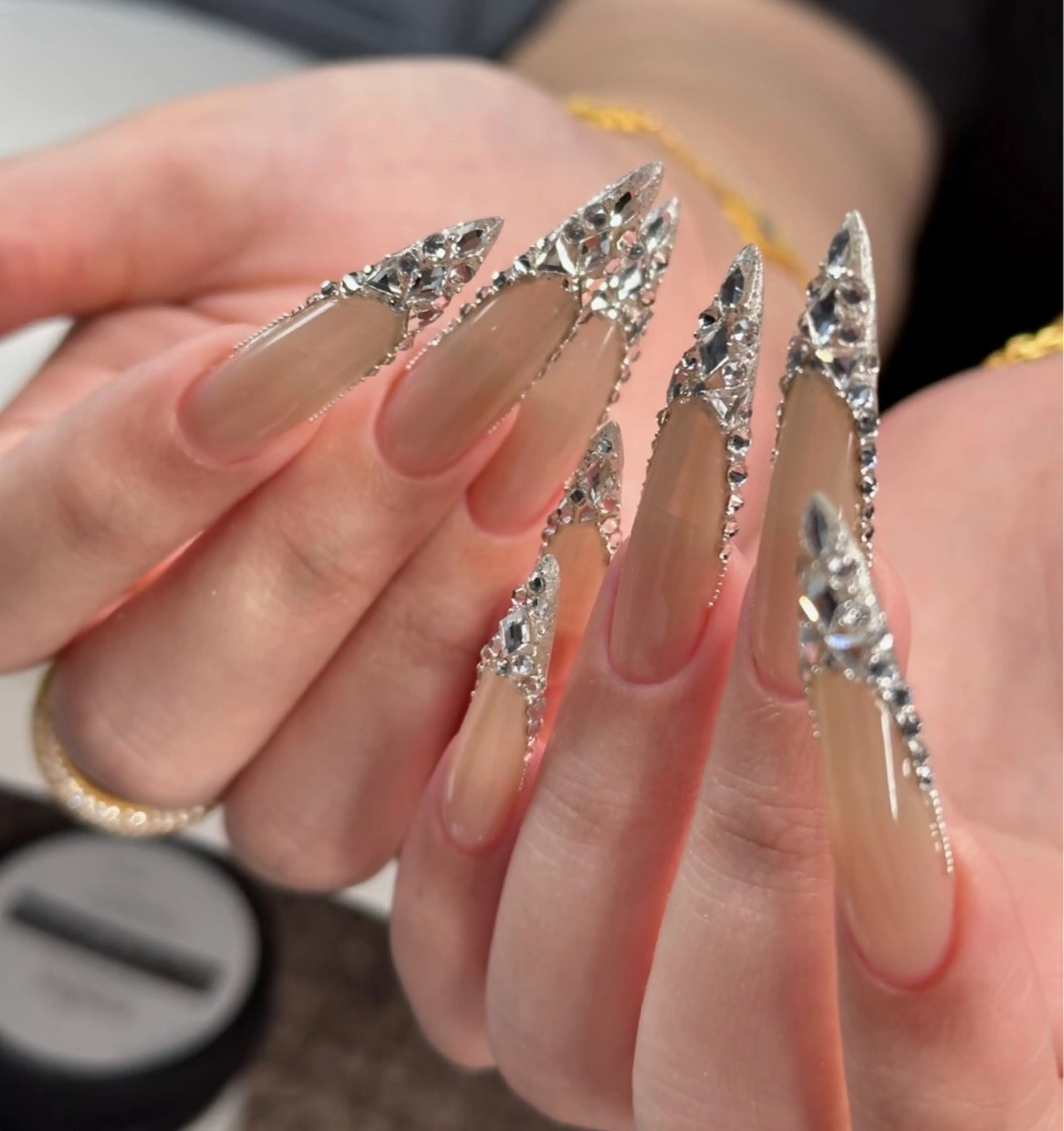 ネイル フレンチネイル ジェルネイル ハロウィン キラキラネイル 韓国ネイル ハンドネイル H.baby Nail Salonのネイルデザイン