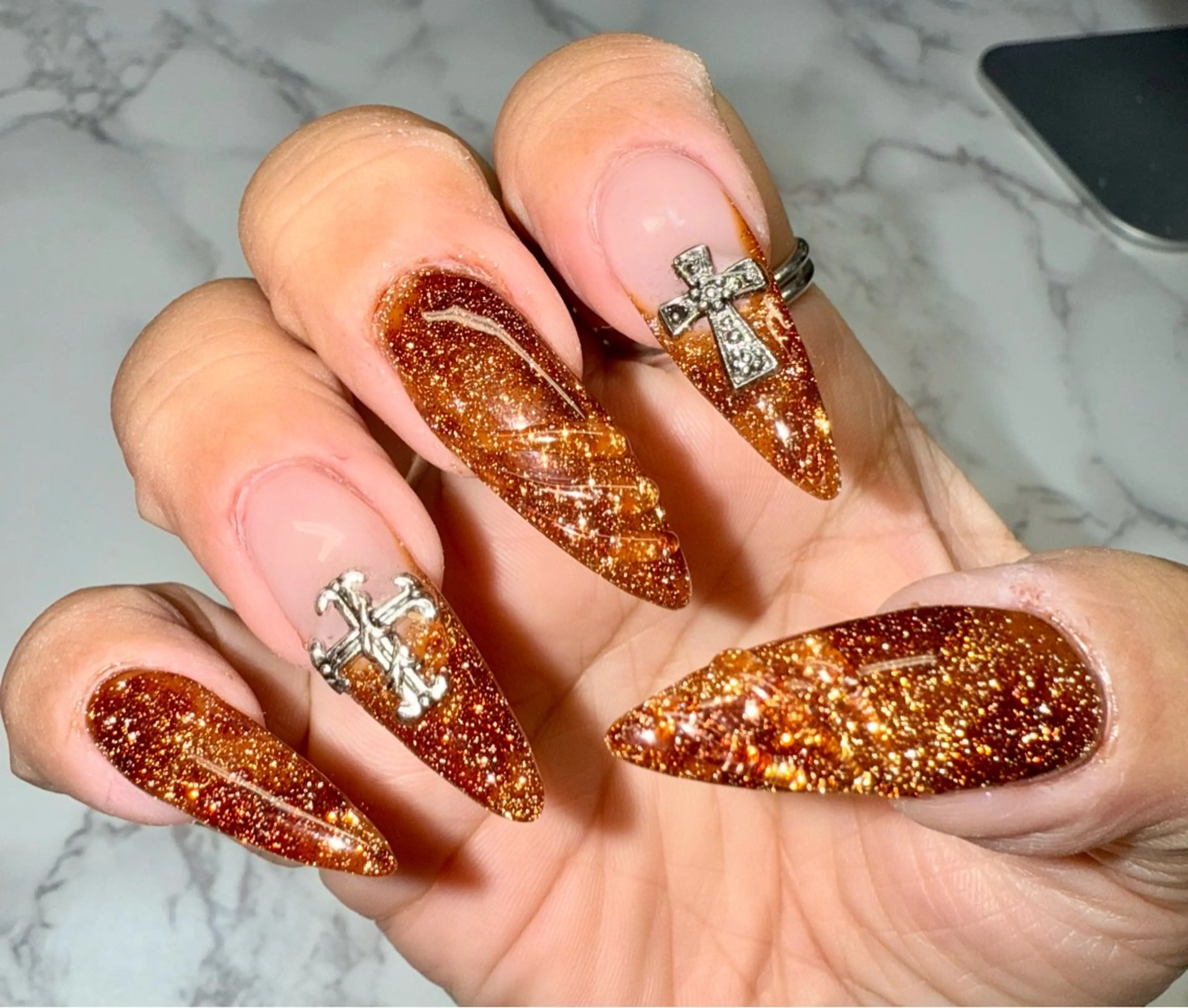 ネイル アートネイル チークネイル フラッシュネイル フラッシュマグ フレンチネイル Mai’s nailのネイルデザイン
