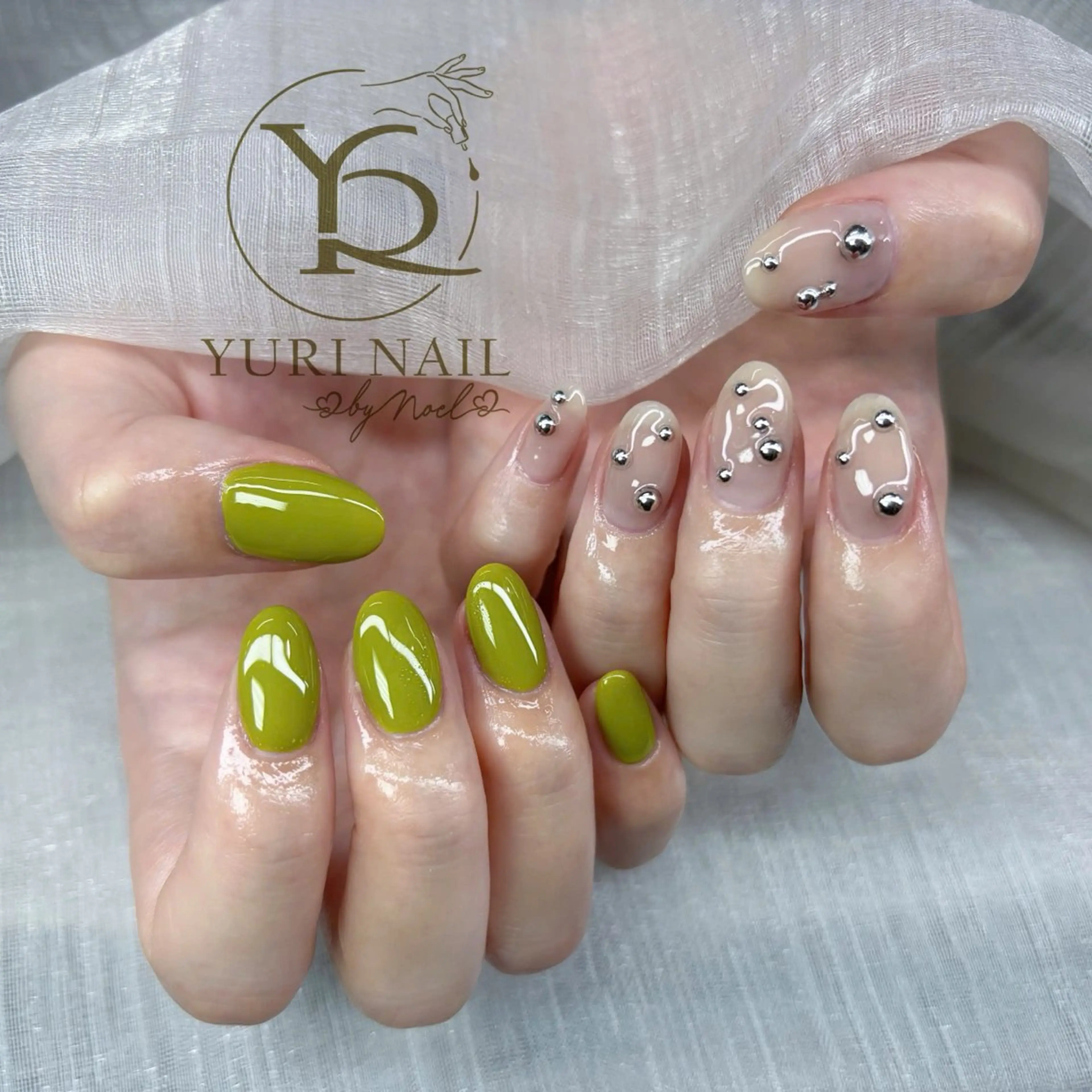ネイル チークネイル ジェルネイル キラキラネイル マグネットネイル ミラーネイル ハンドネイル フットネイル ハンドケア YURI Nail Funabashiのネイルデザイン