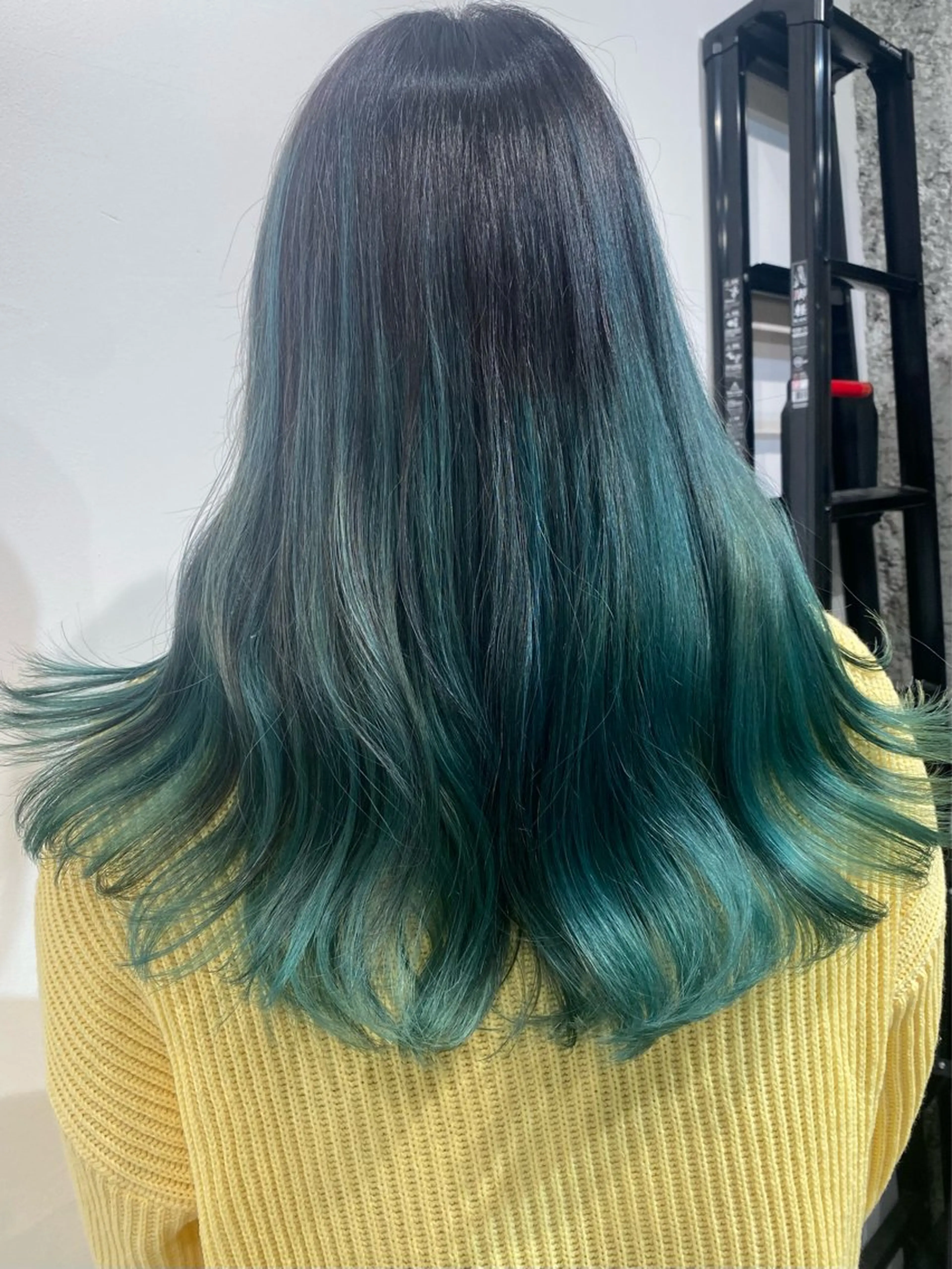 セミロング レイヤーカット ヘアカラー トリートメント ［似合わせヘア］ ✂︎OGURO✂︎のヘアスタイル