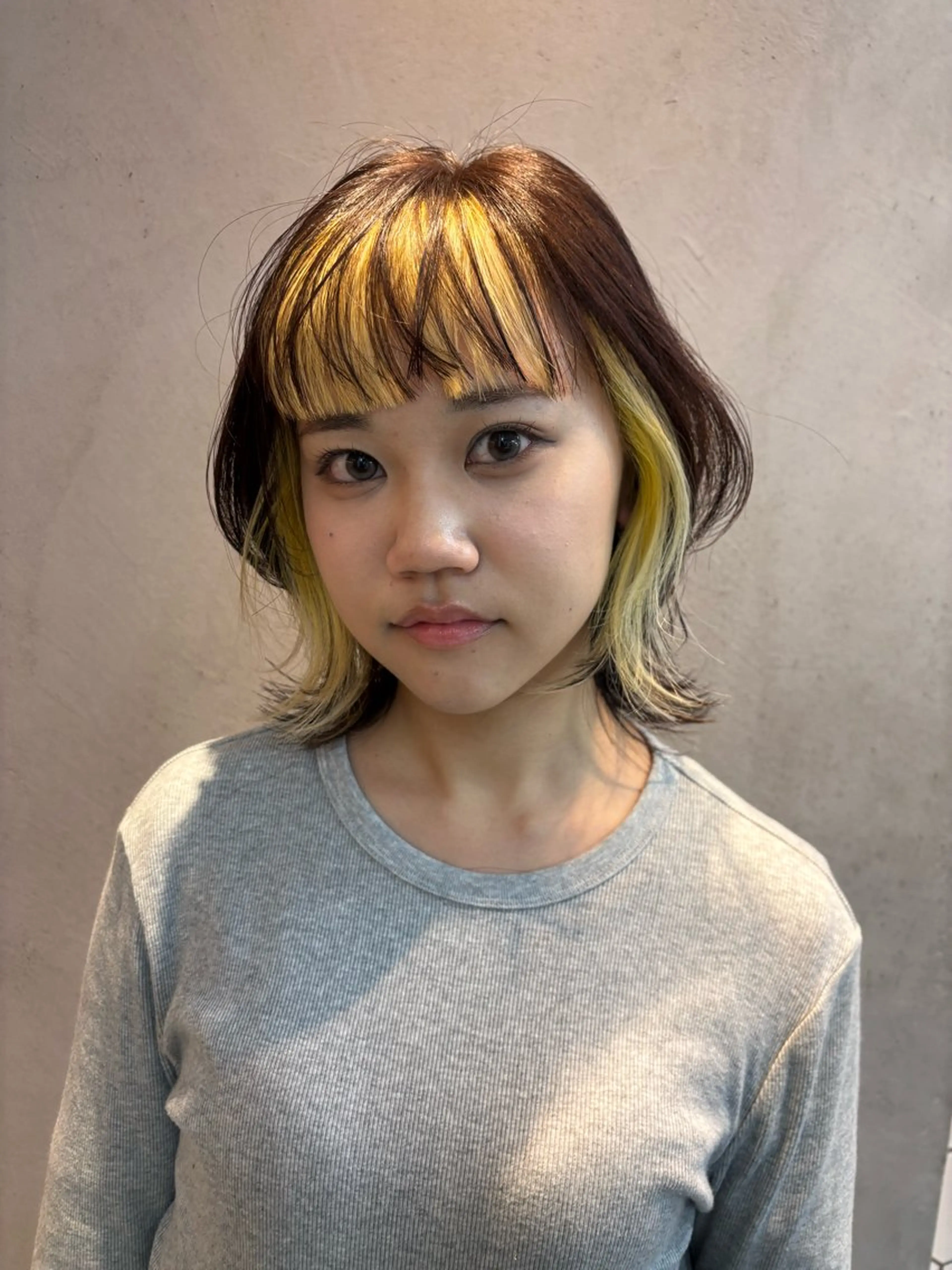 ミディアム カラー ヘアカラー トリートメント Ｖｉｏｔ  銀座 樋口 桃佳のヘアスタイル