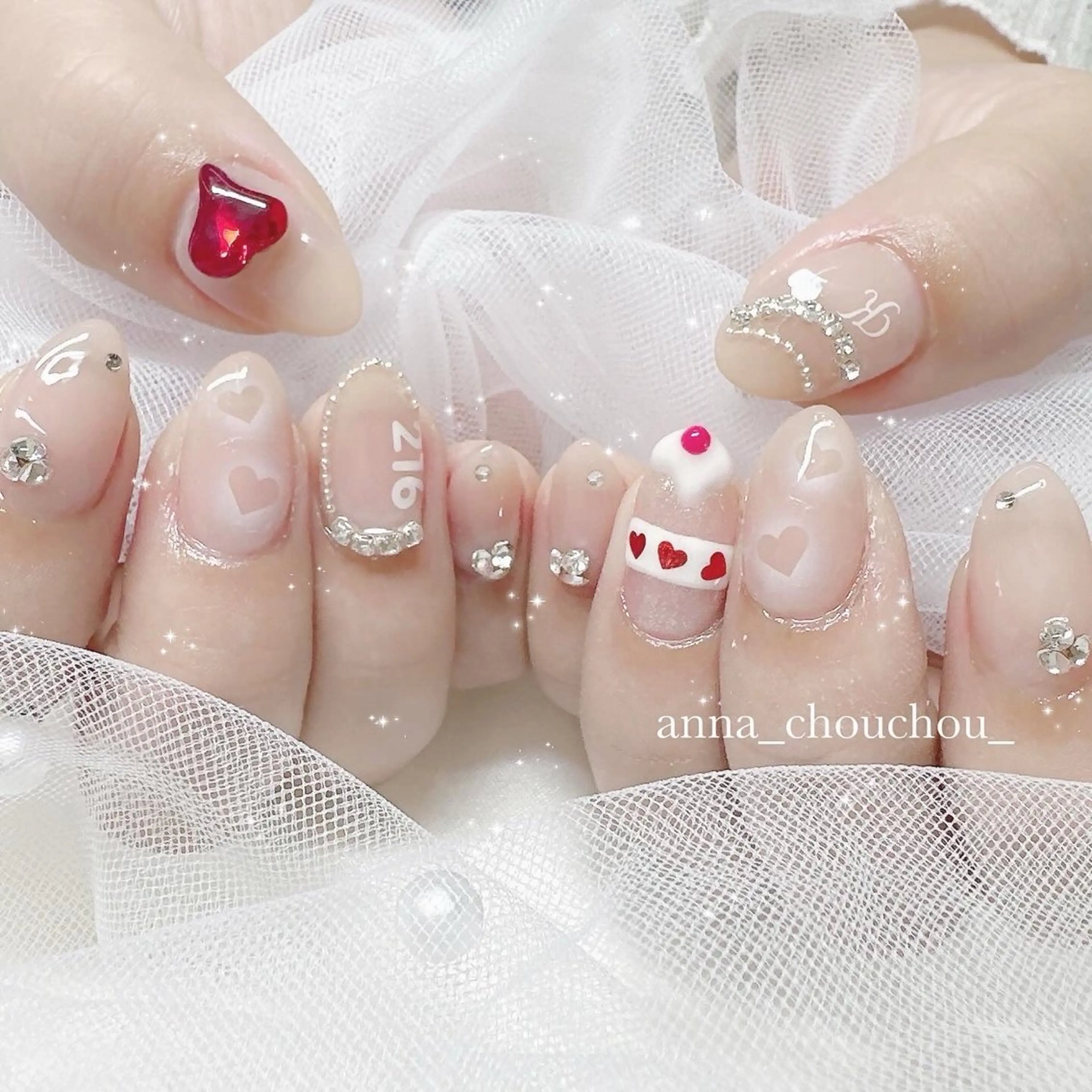 ネイル アートネイル ハンドネイル Anna Sano⭐️のネイルデザイン