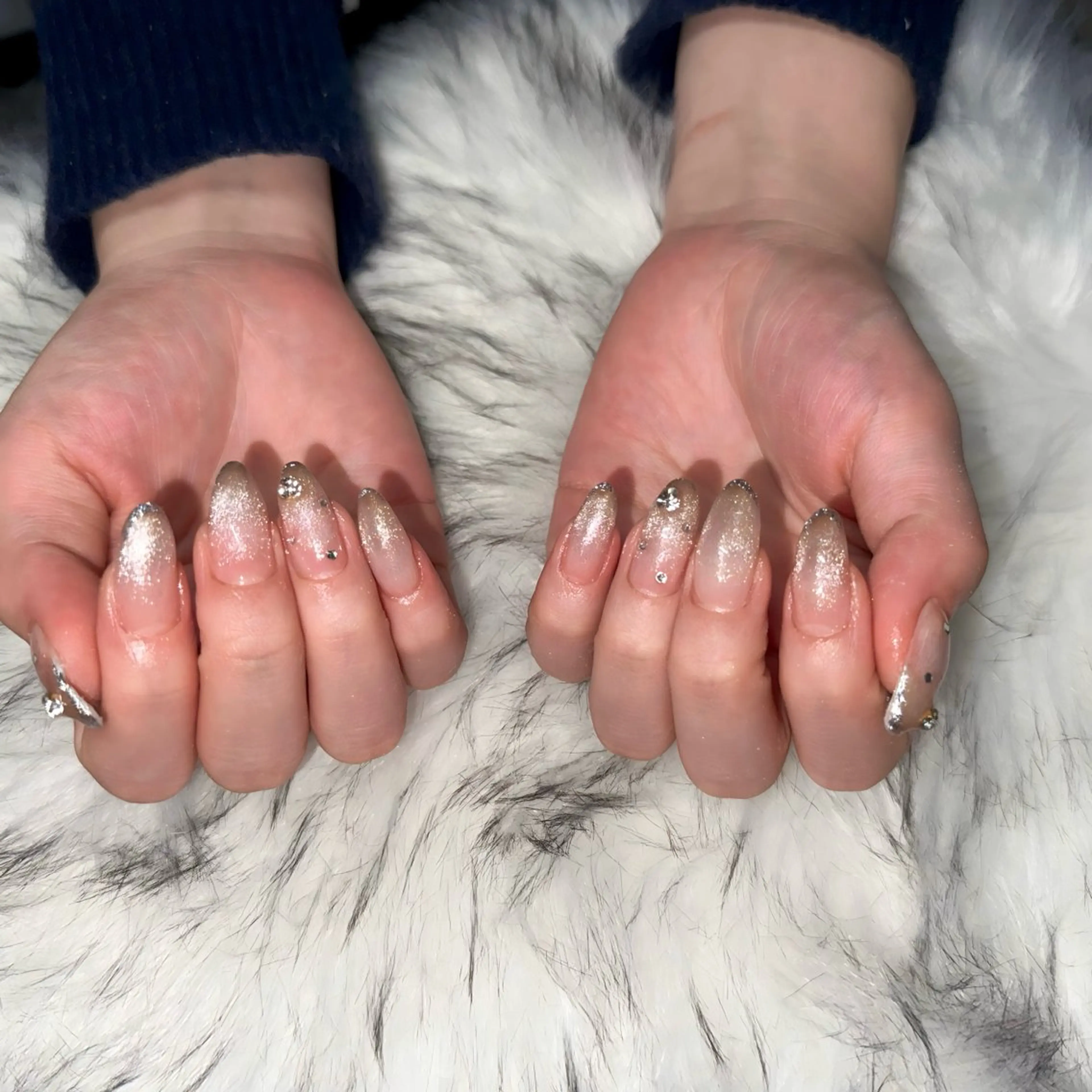 ロング ハンドネイル mao .のネイルデザイン