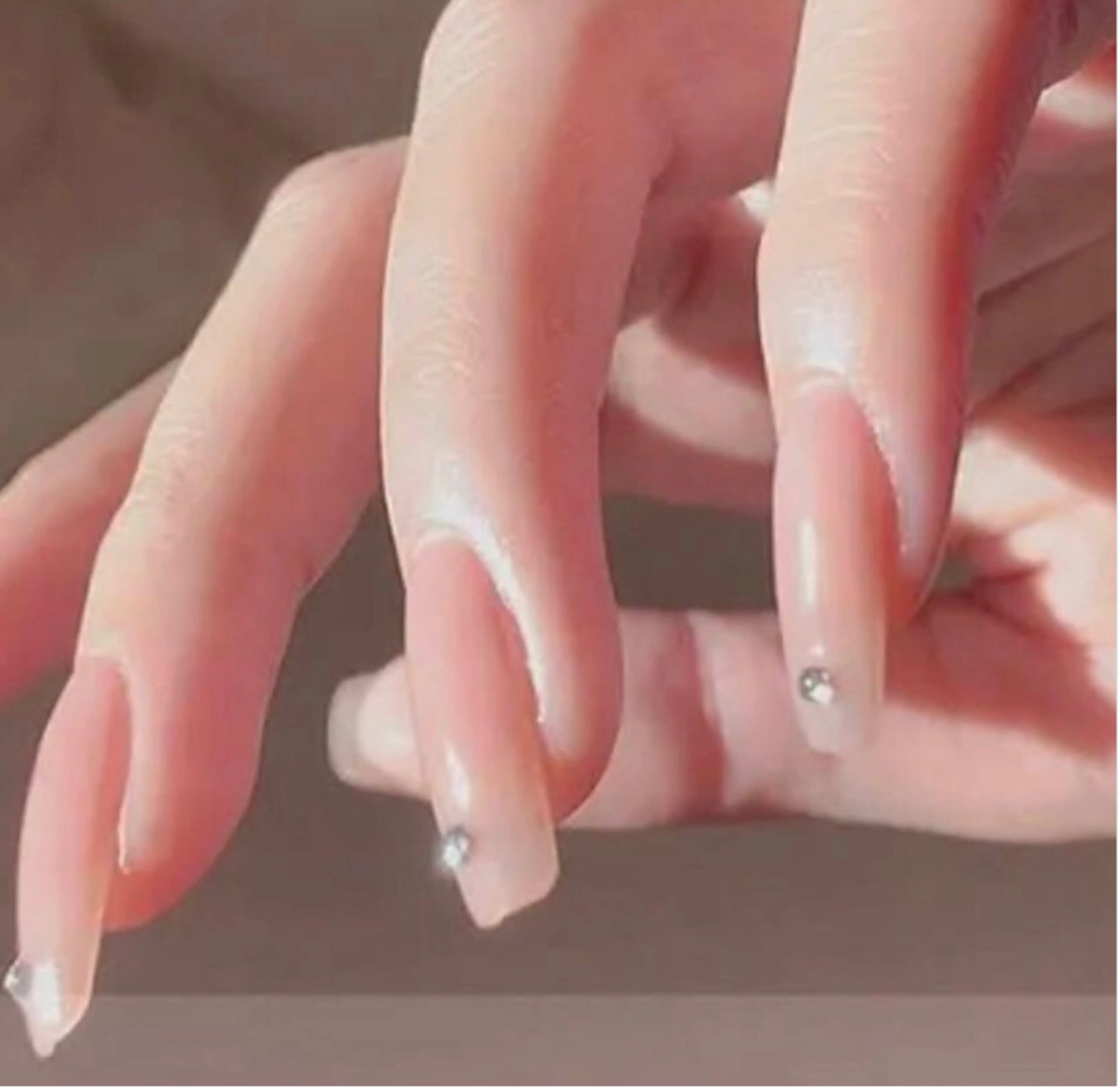 ネイル ハンドネイル ゲン レイカのネイルデザイン