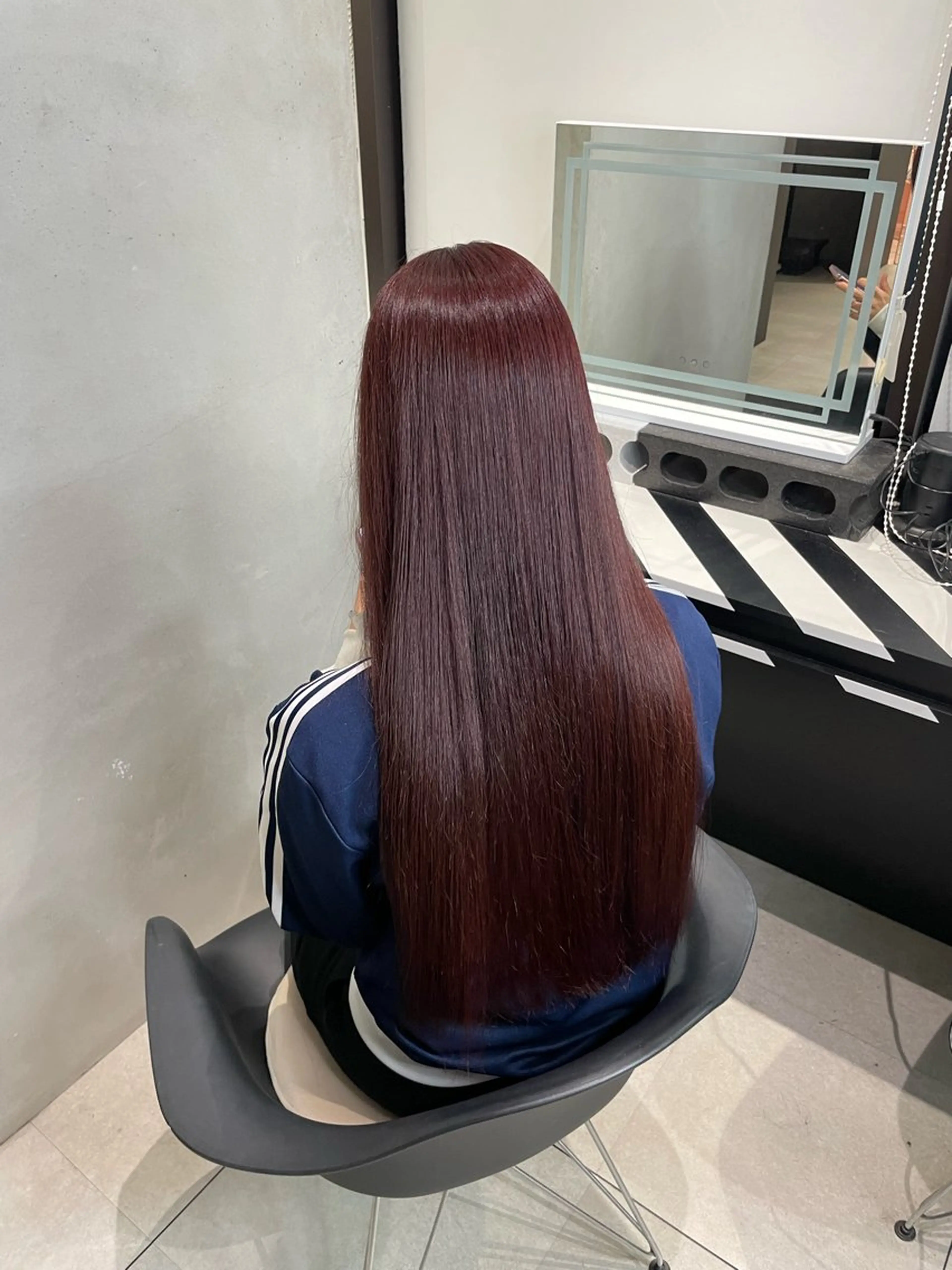 ロング カラー Off-White 大阪所属・offwhite Nano🪩🧡のヘアスタイル