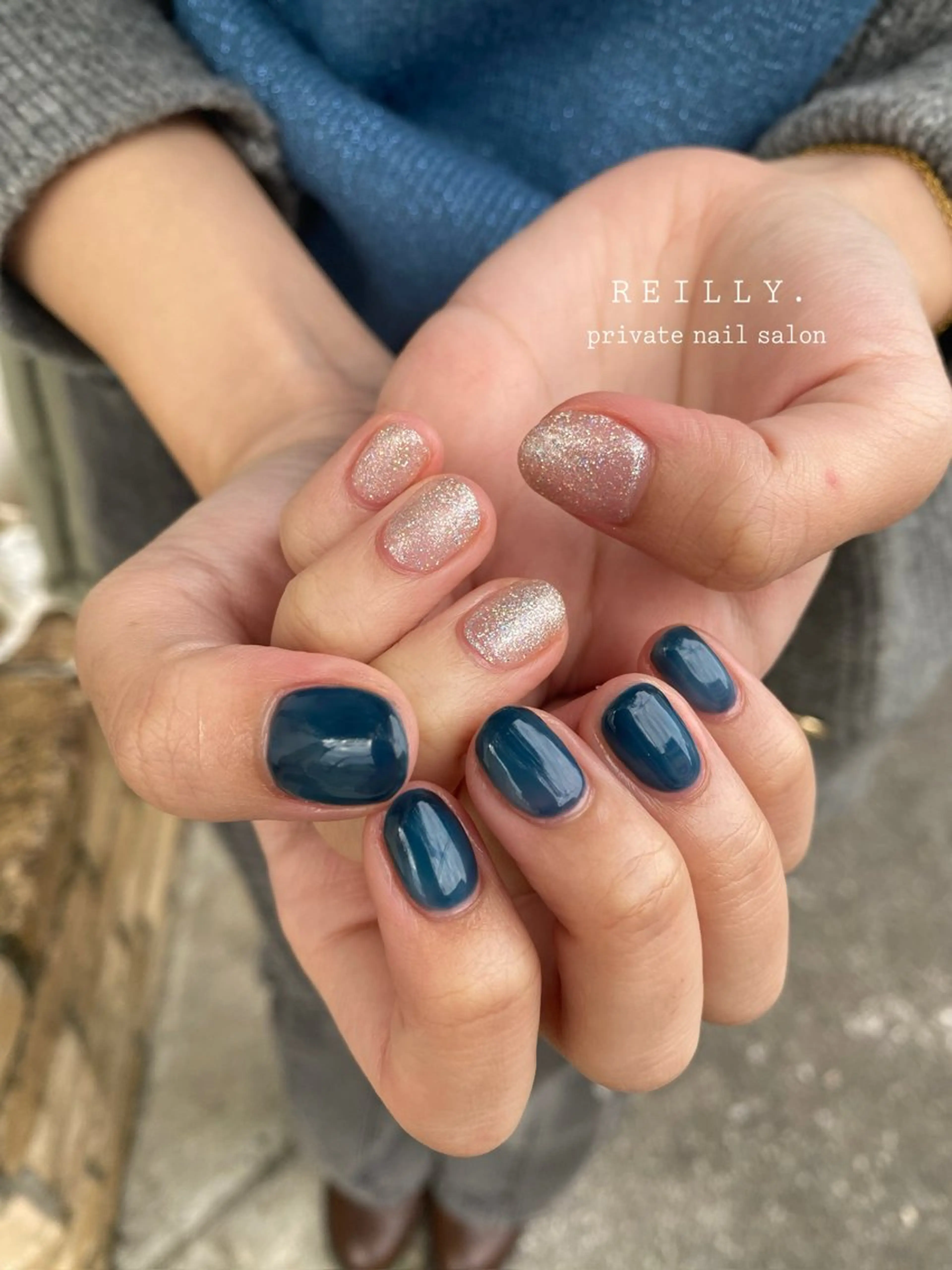 ネイル フラッシュネイル グラデーション ラメ(グリッター) ラメグラデーション マグネットネイル Marina 《REILLY.》のネイルデザイン