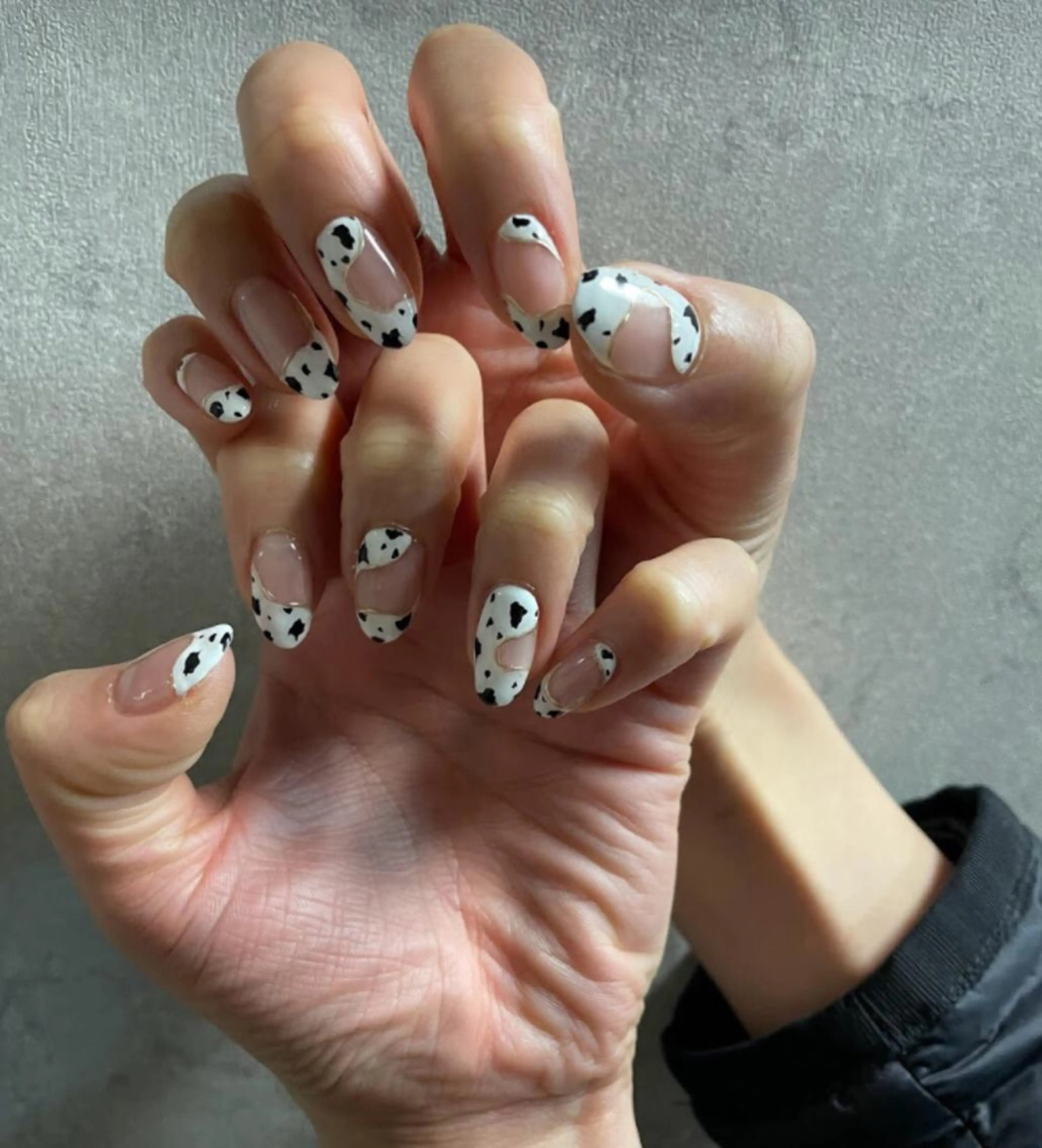 ネイル nailstudio eviz新宿店のネイルデザイン