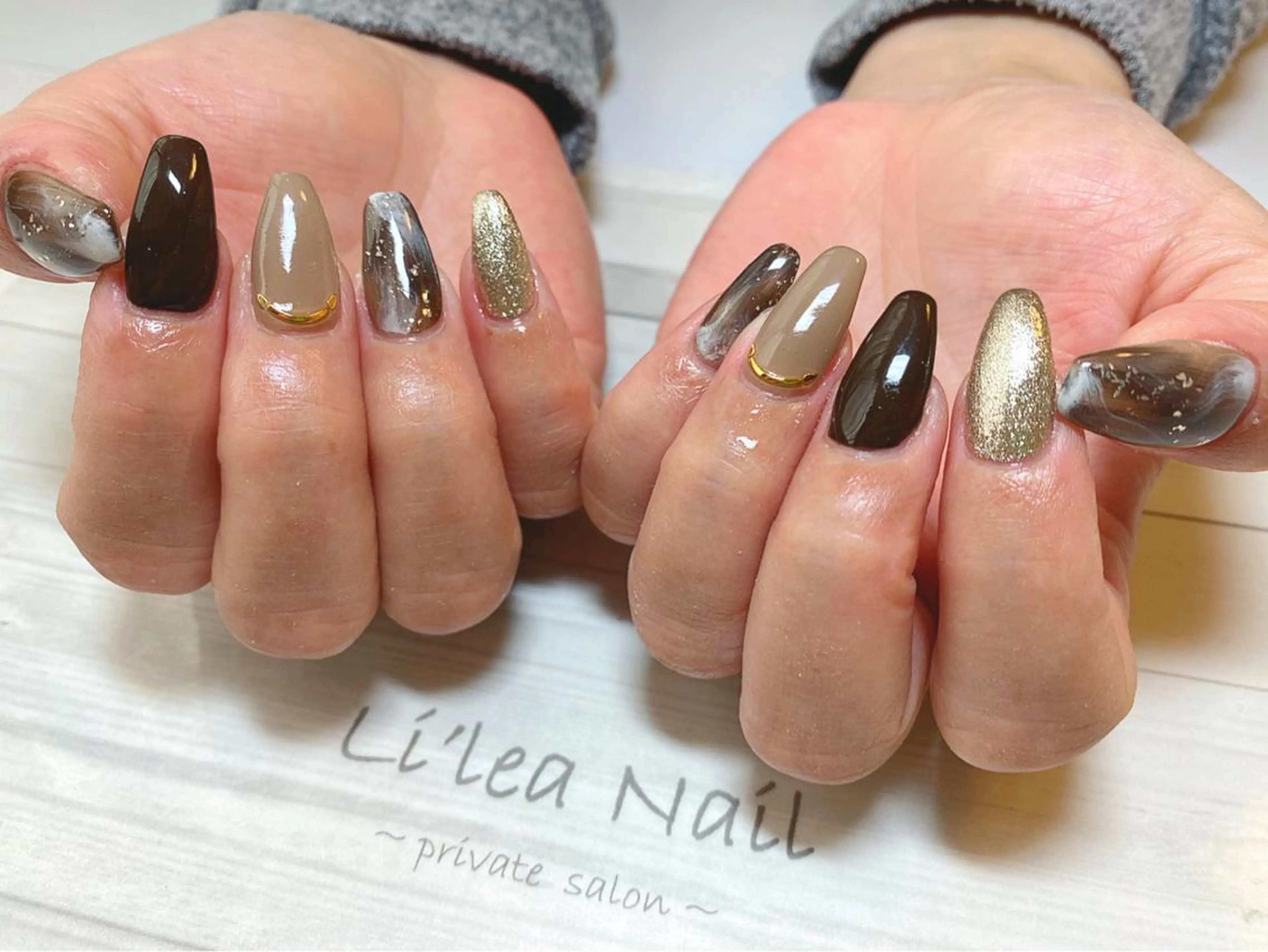 ネイル Li'leaNail AINAのネイルデザイン