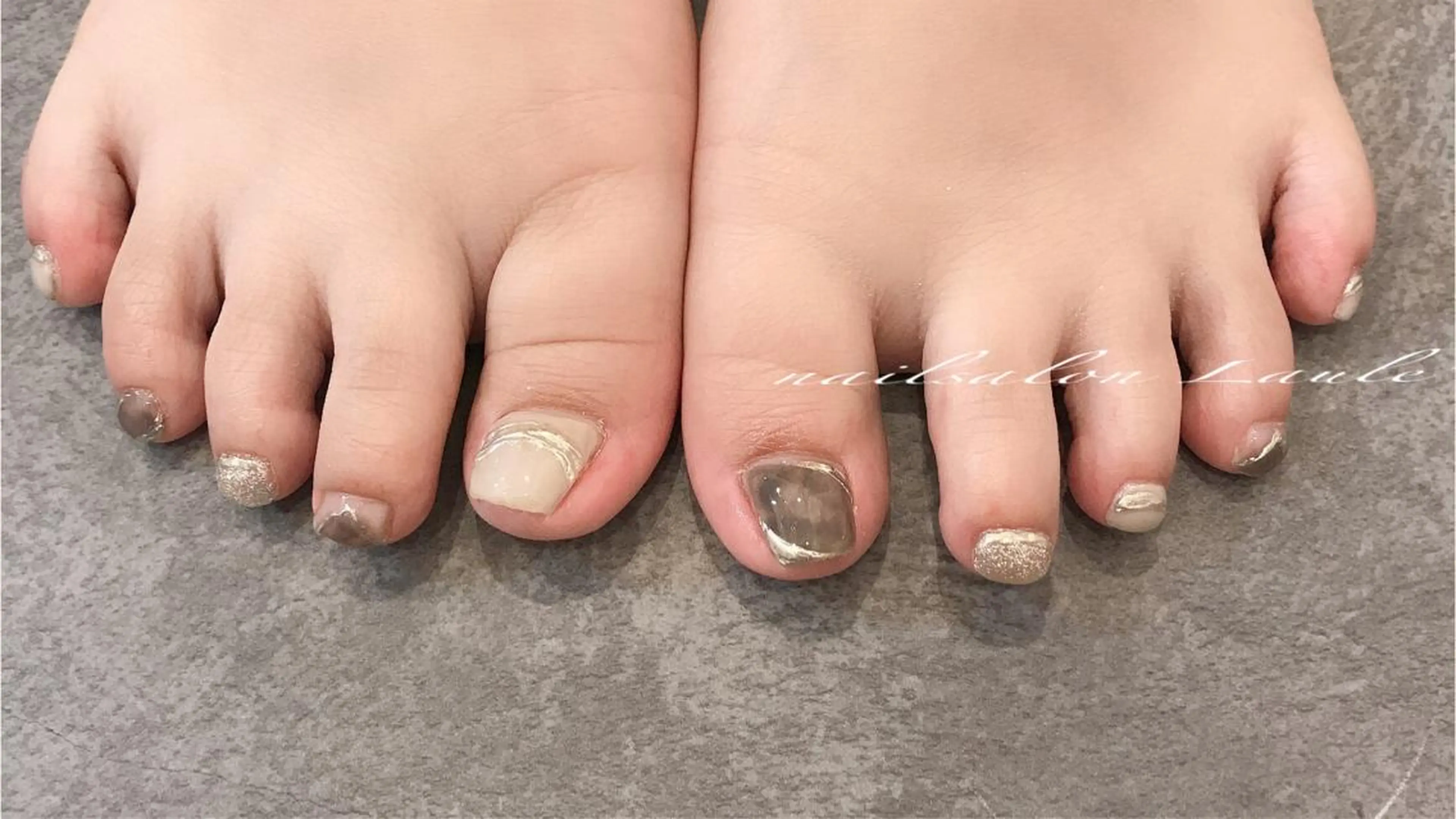 ネイル nailsalon Laule'aのネイルデザイン