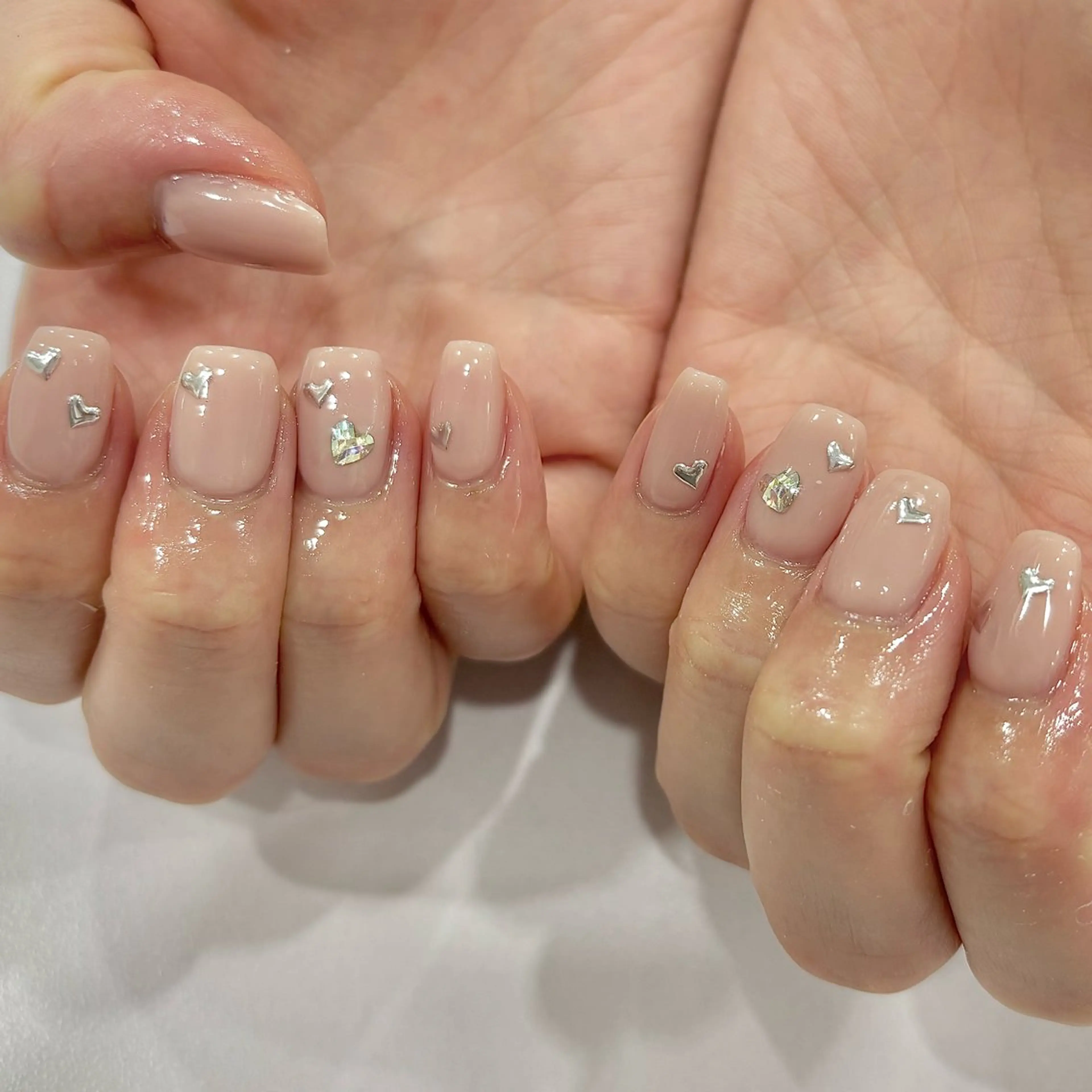 ネイル アートネイル ハート ピンク アンリッシュ新宿東口 小泉のネイルデザイン