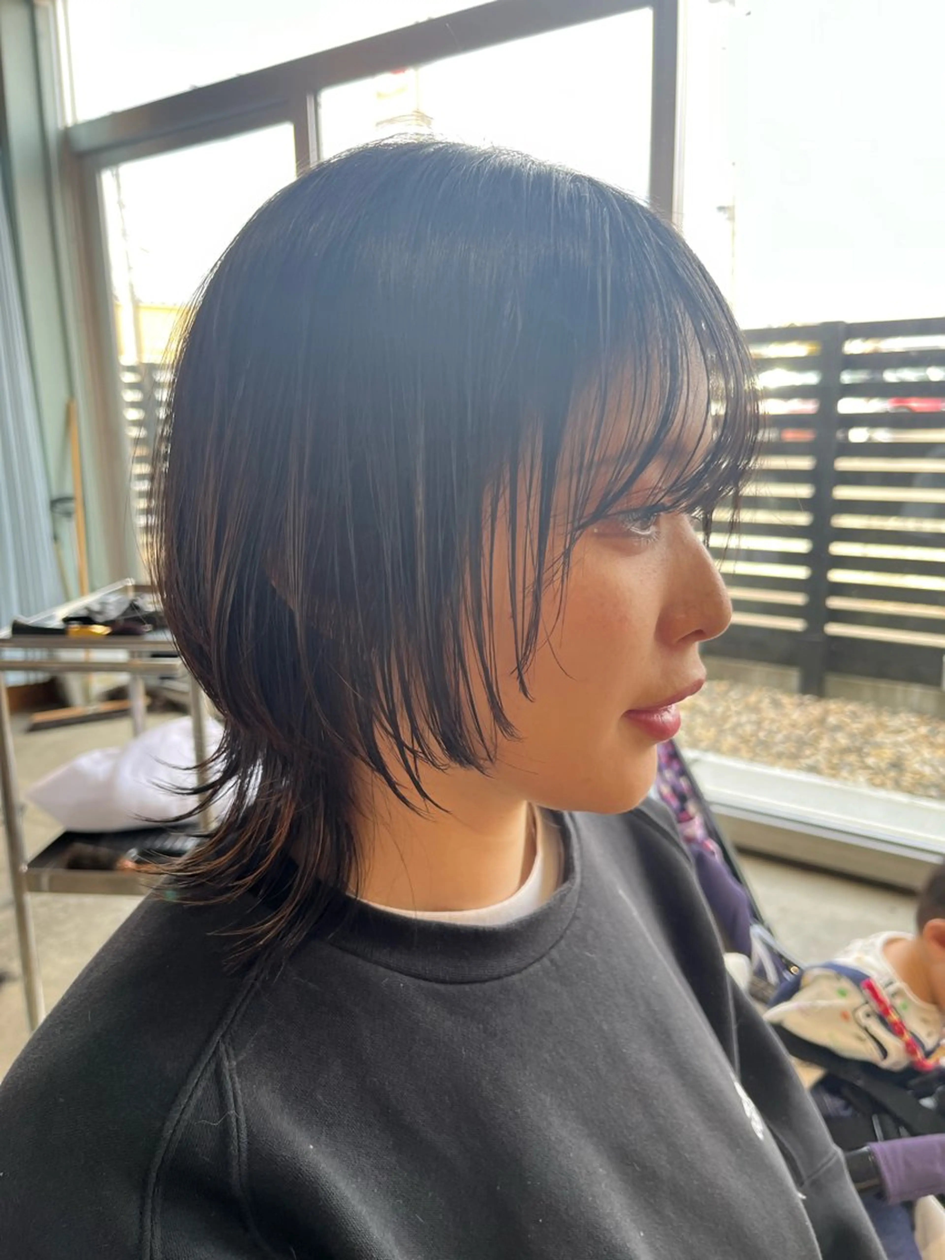 ミディアム ウルフカット カット 長南 やよいのヘアスタイル