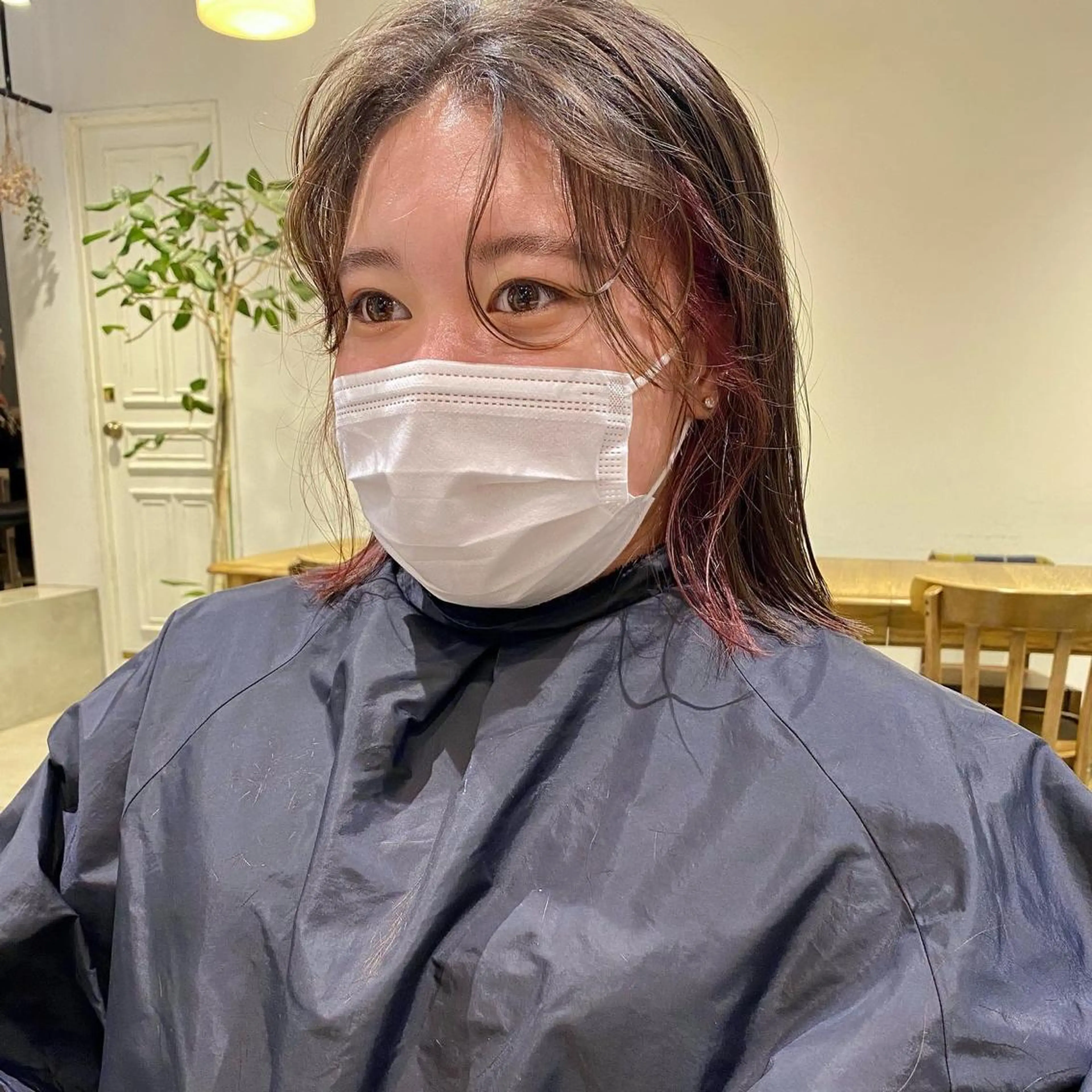 ミディアム カラー パーマ ヘアアレンジ メンズ キッズ ネイル マツエク・マツパ アイブロウ ブラウンカラー イヤリングカラー ピンクカラー 眉カラー カラーマツエク パーマスタイル🔅 sayacaのヘアスタイル