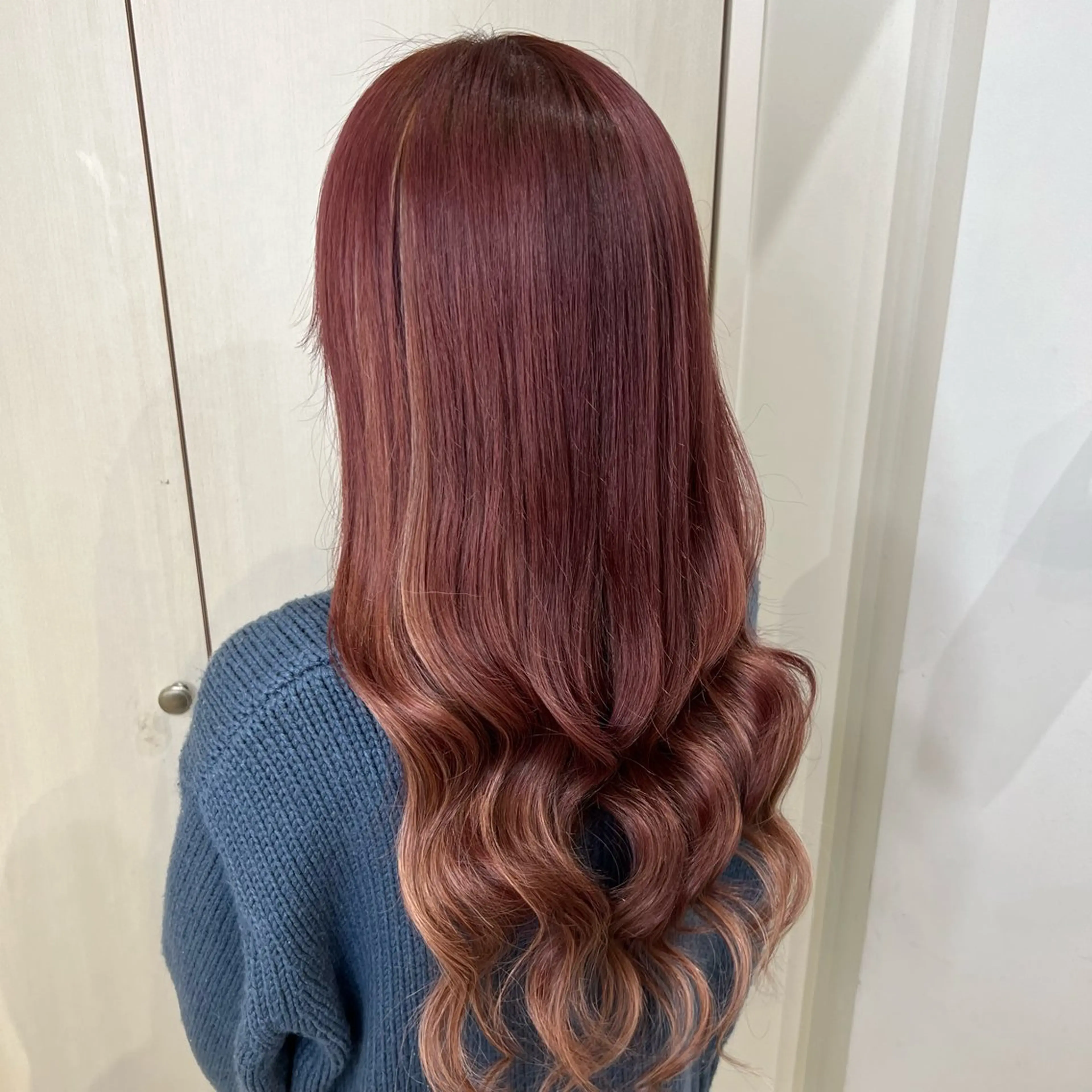 ロング シールエクステ エクステ ヘアカラー エクステ 🦋エクステ🦋 TOMOKAのヘアスタイル