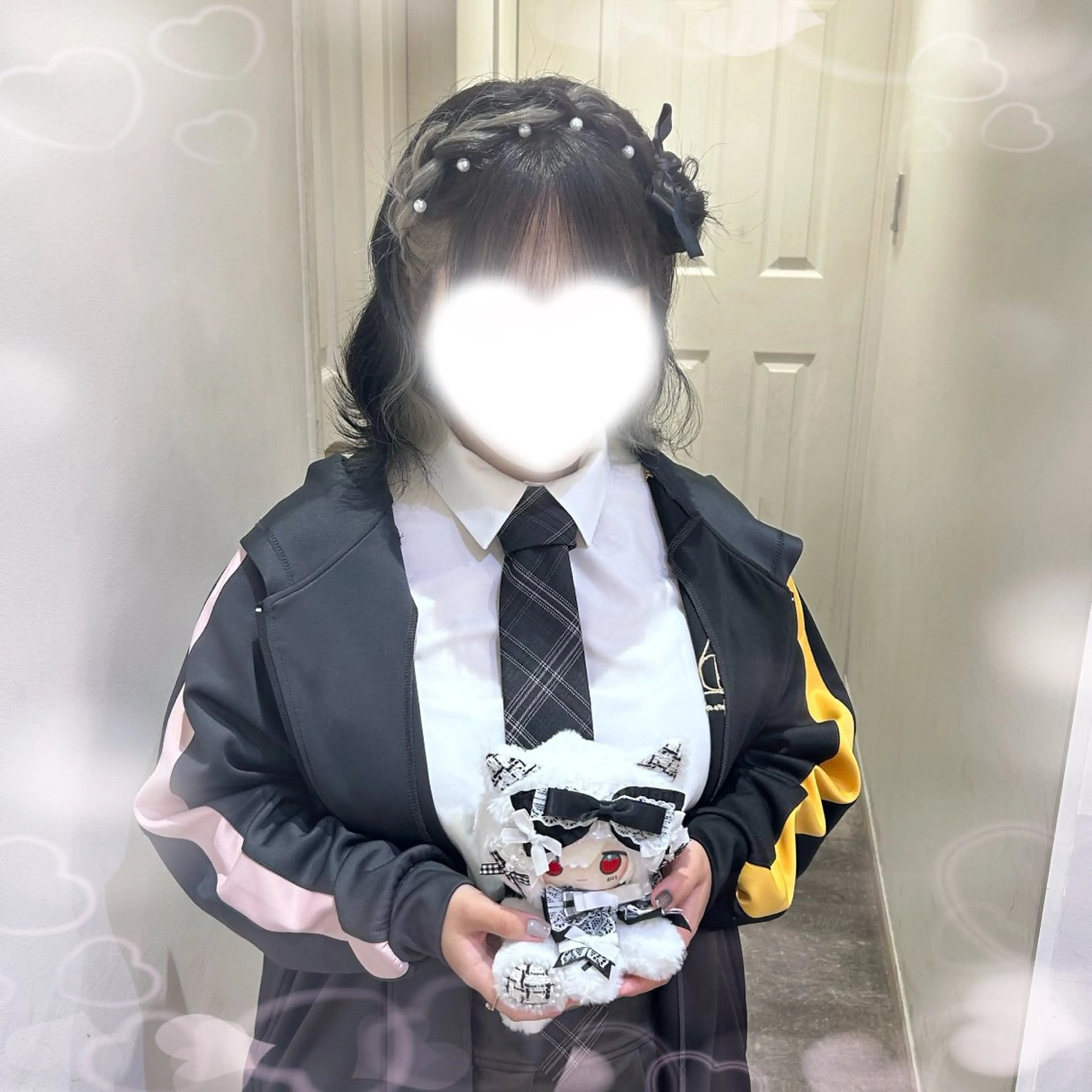 ヘアアレンジ お団子ヘア ヘアセット 🎼艶感カラー ヘアメ たま🎀のヘアスタイル