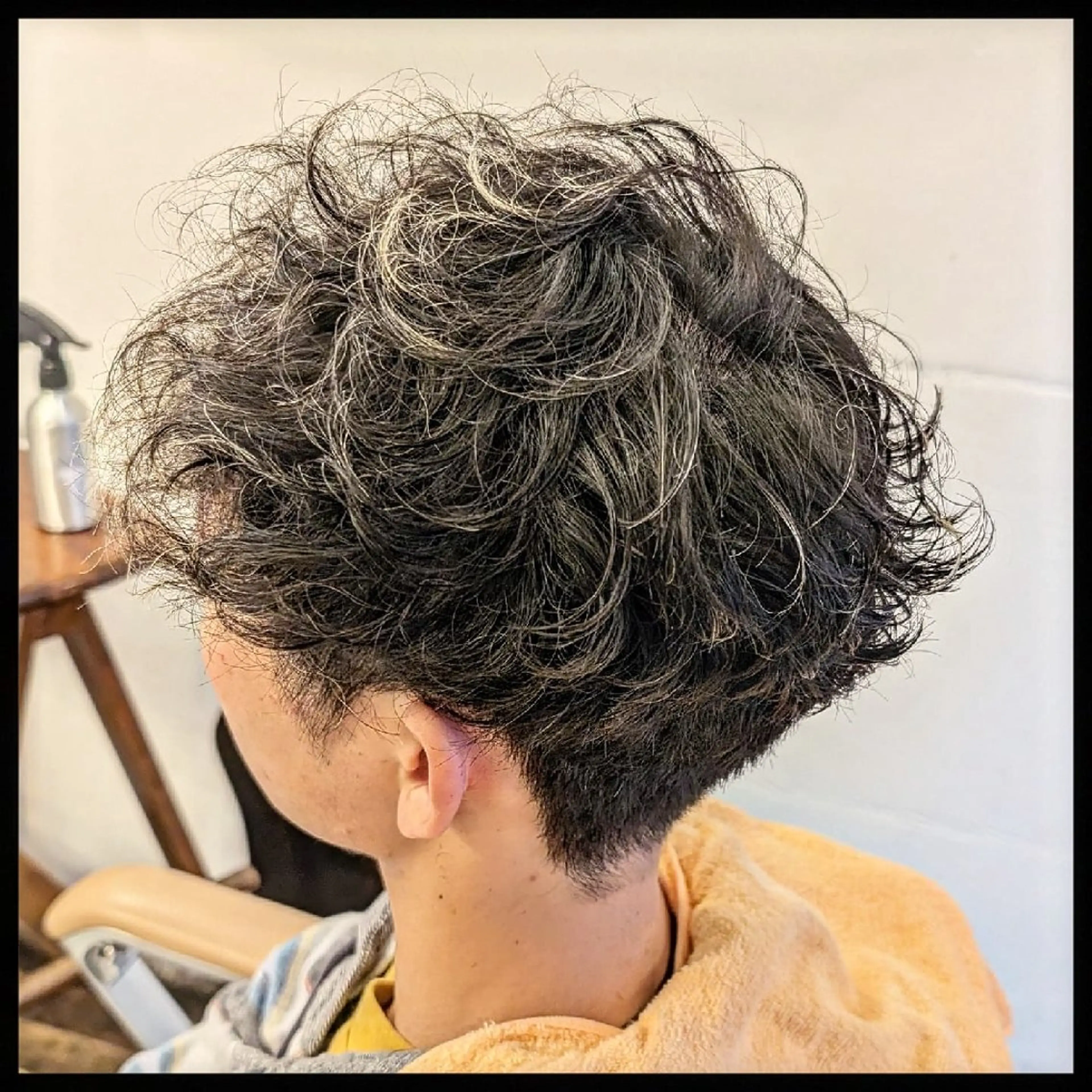 ショート くせ毛 カット 今井 杏星 【フェー ド/セット/パーマ】のヘアスタイル