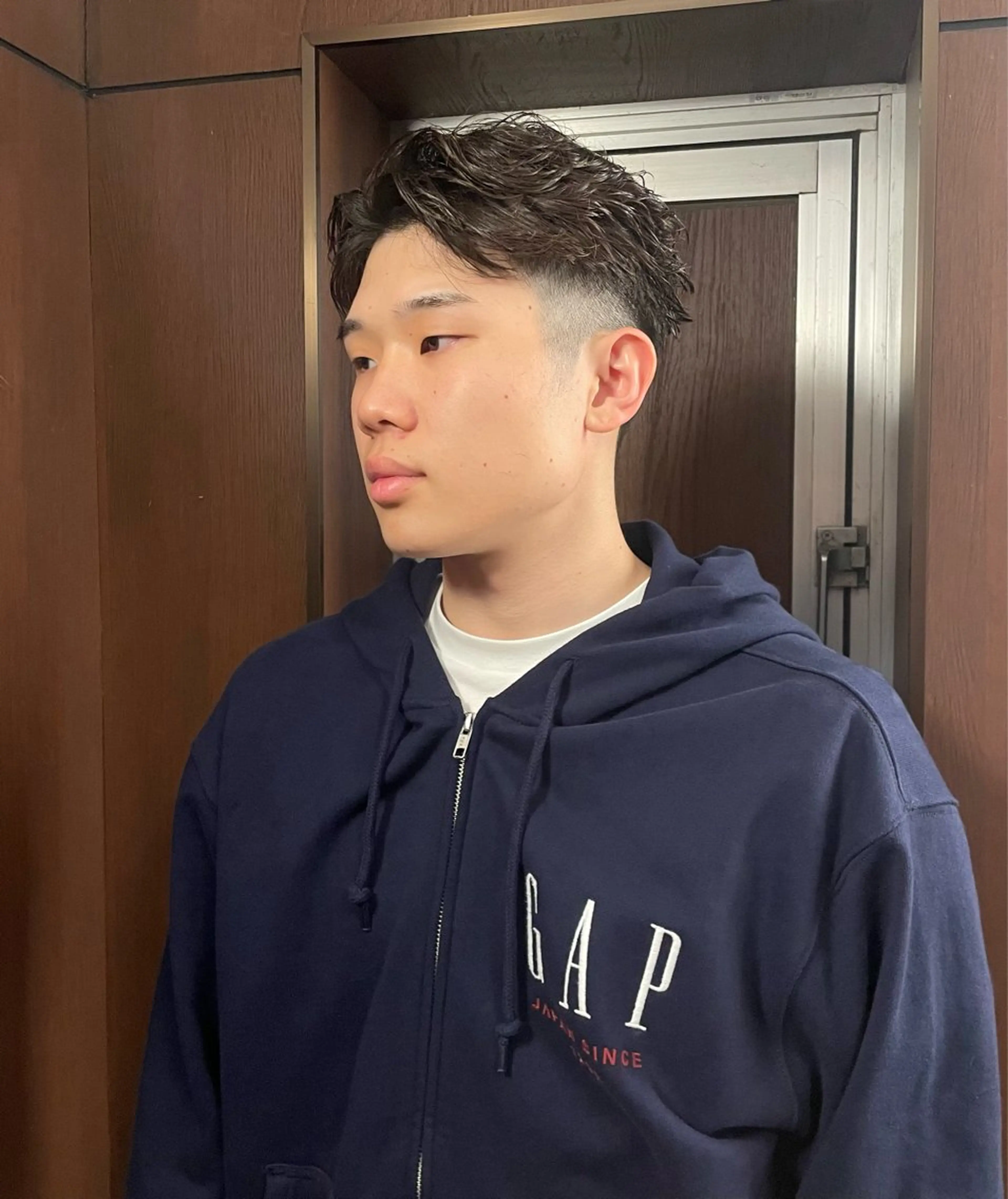 ショート メンズ 東 航平のヘアスタイル