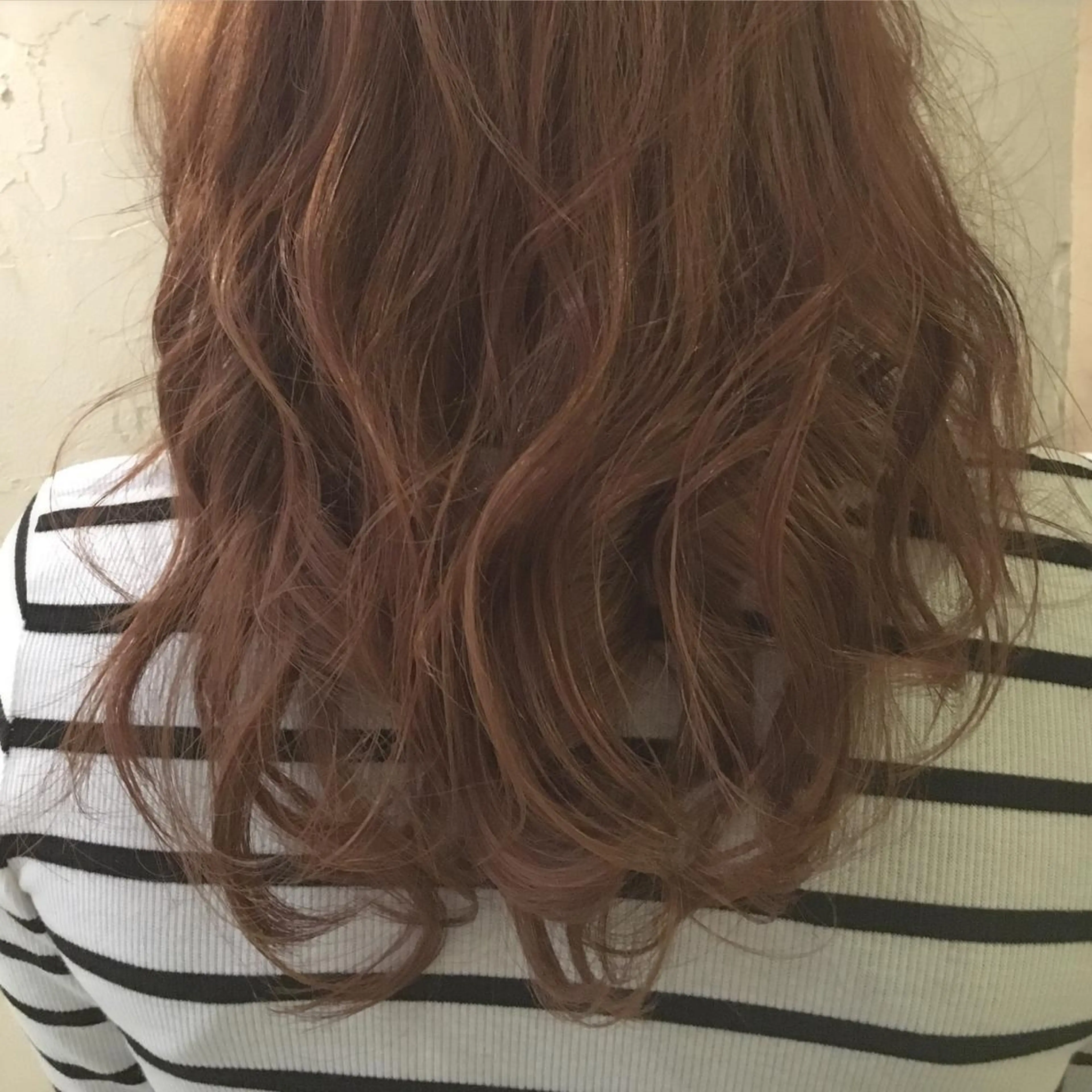 セミロング ロング カラー ベージュカラー ピンクカラー ピンクベージュ LoRE hair 四条河原町　西尾友里のヘアスタイル