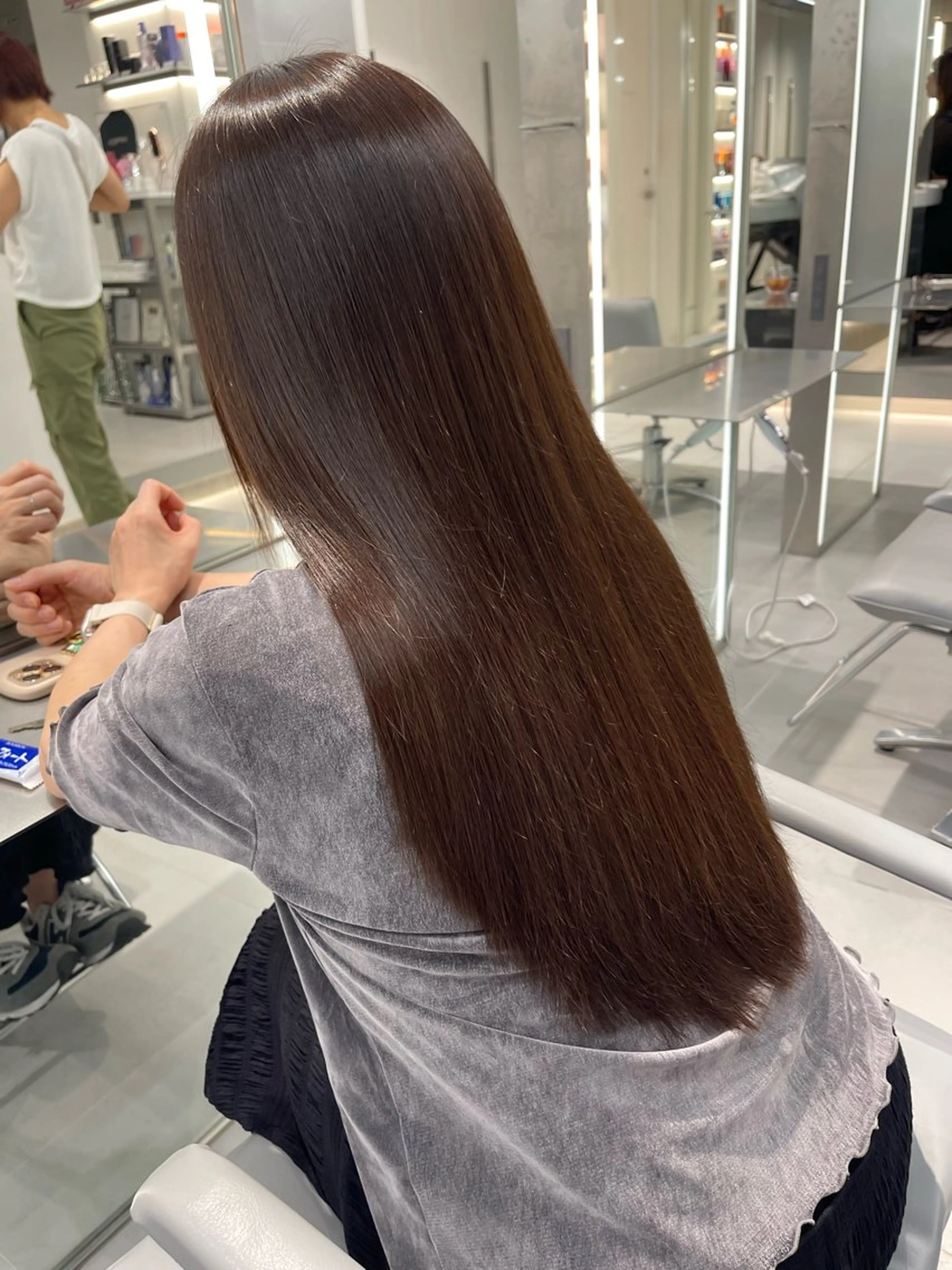 ロング カラー グレージュ カット ヘアカラー トリートメント トリートメント /カラー/NAOKIのヘアスタイル