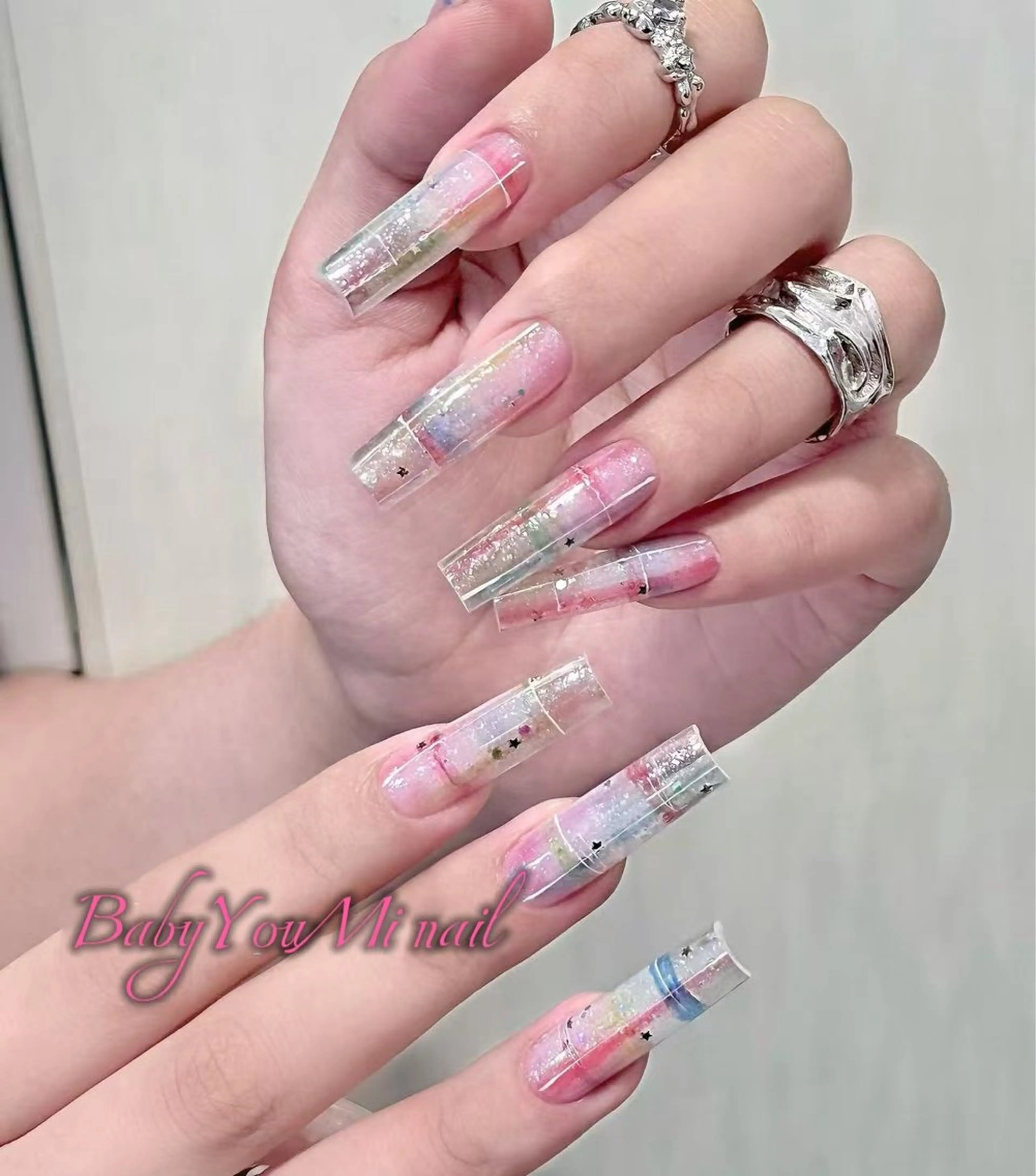 ネイル オーロラネイル フラワーネイル フットネイル フレンチネイル ジェルネイル ハンドネイル BabyYouMi nailのネイルデザイン