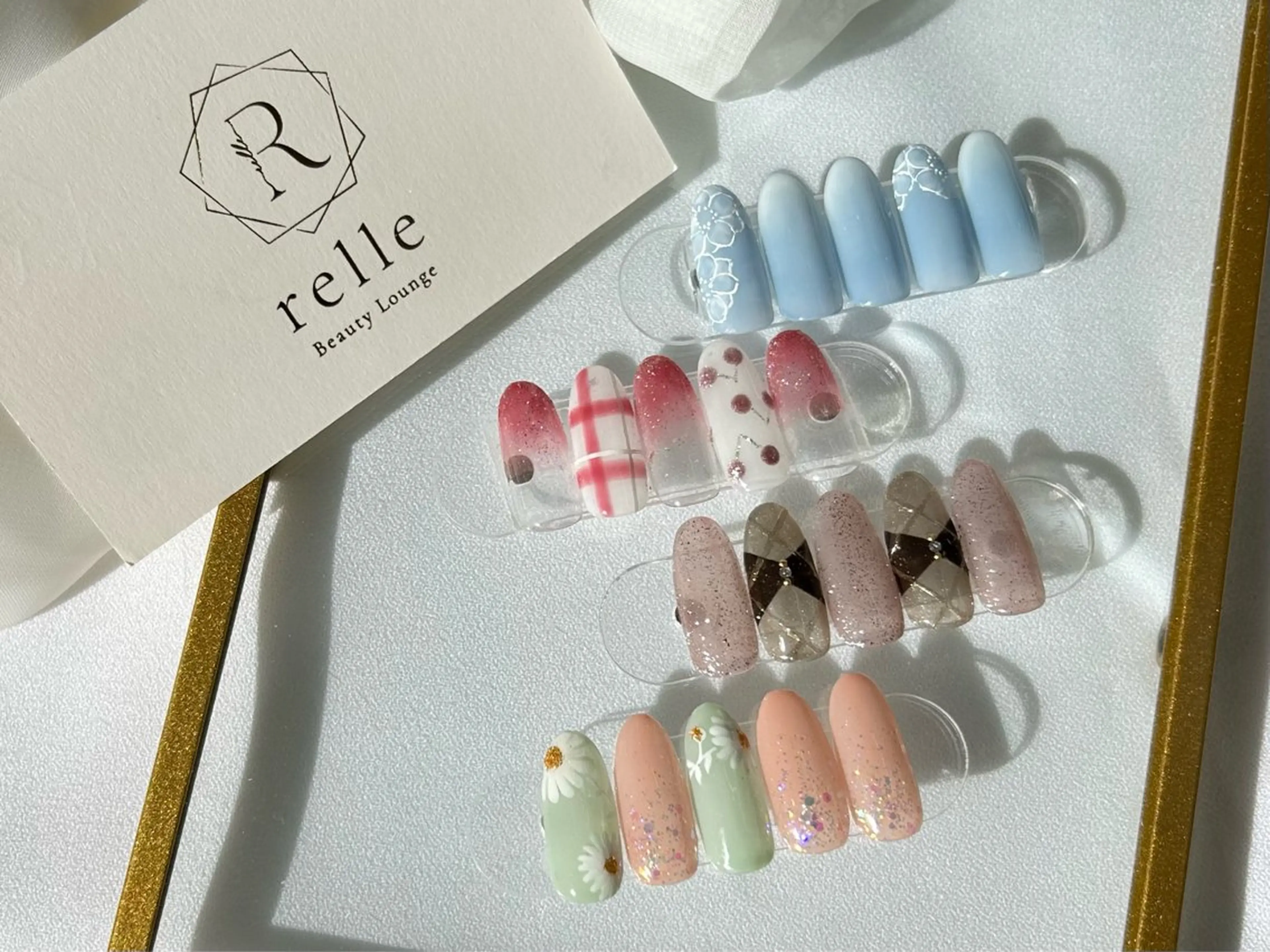 ネイル Ono Yuna relleのネイルデザイン