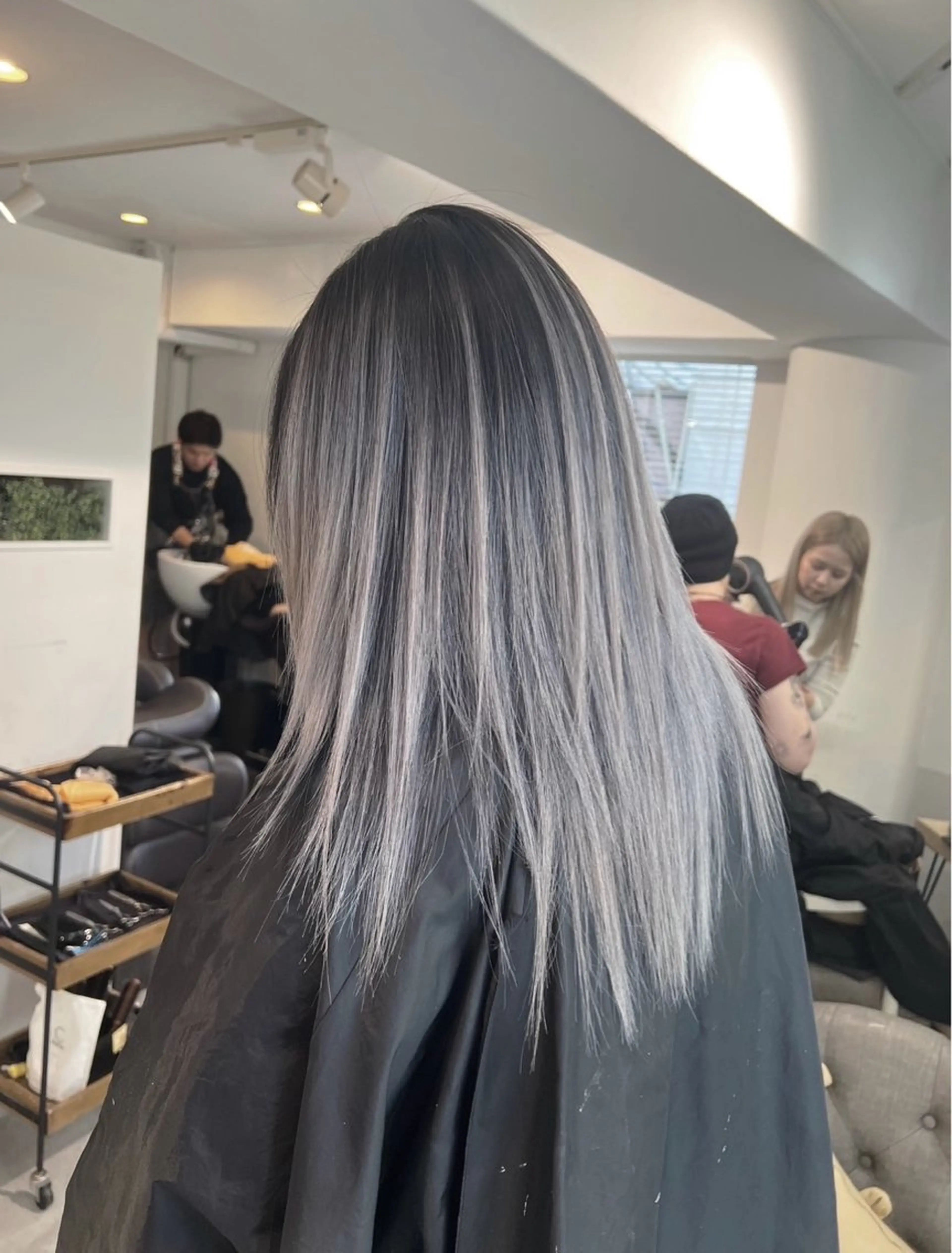 セミロング カラー バレイヤージュ グレージュ レイヤーカット ヘアカラー トリートメント 指名数No.1 /NAOYAのヘアスタイル
