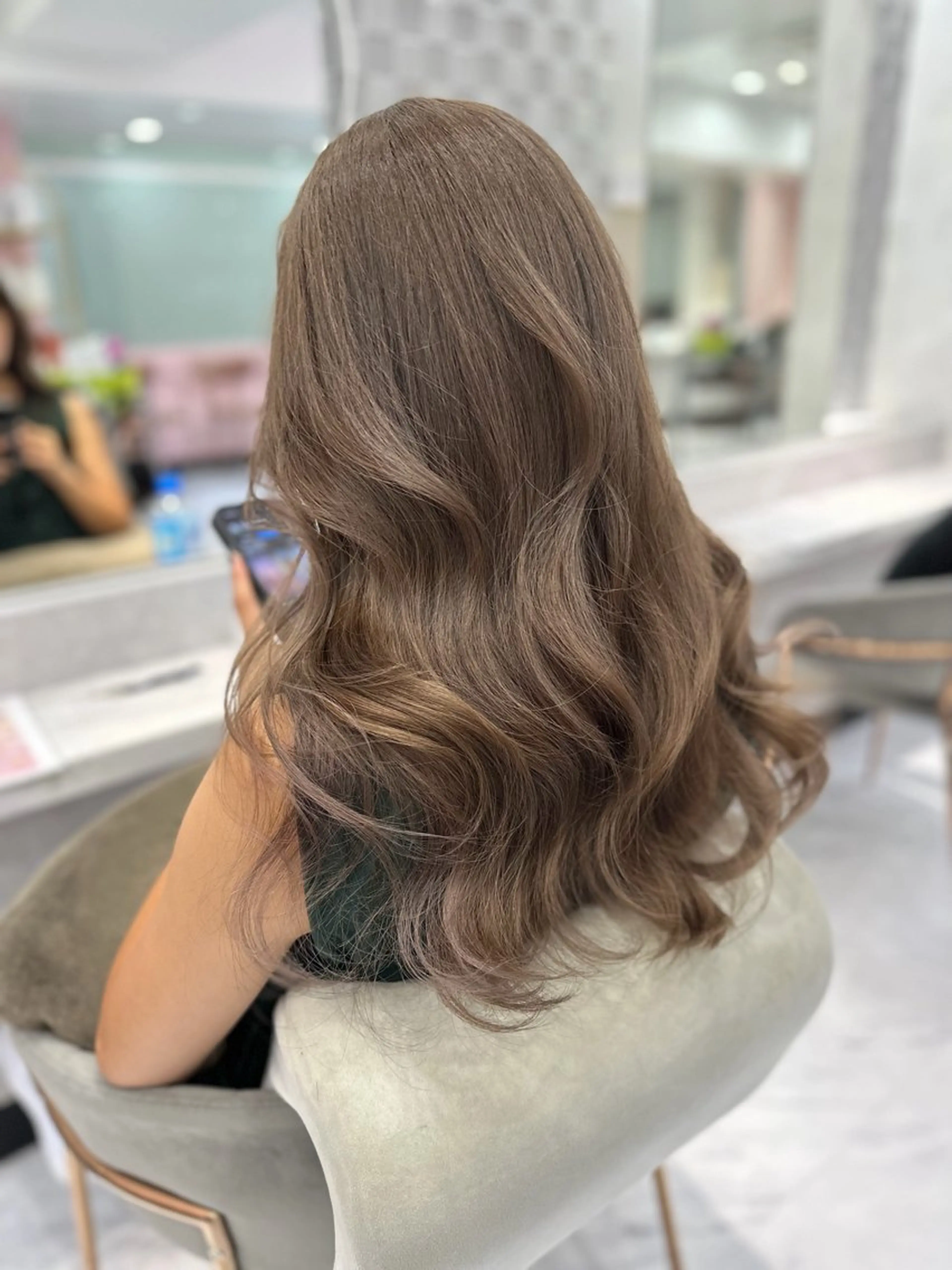 ロング ヘアカラー 立花 怜礼のヘアスタイル
