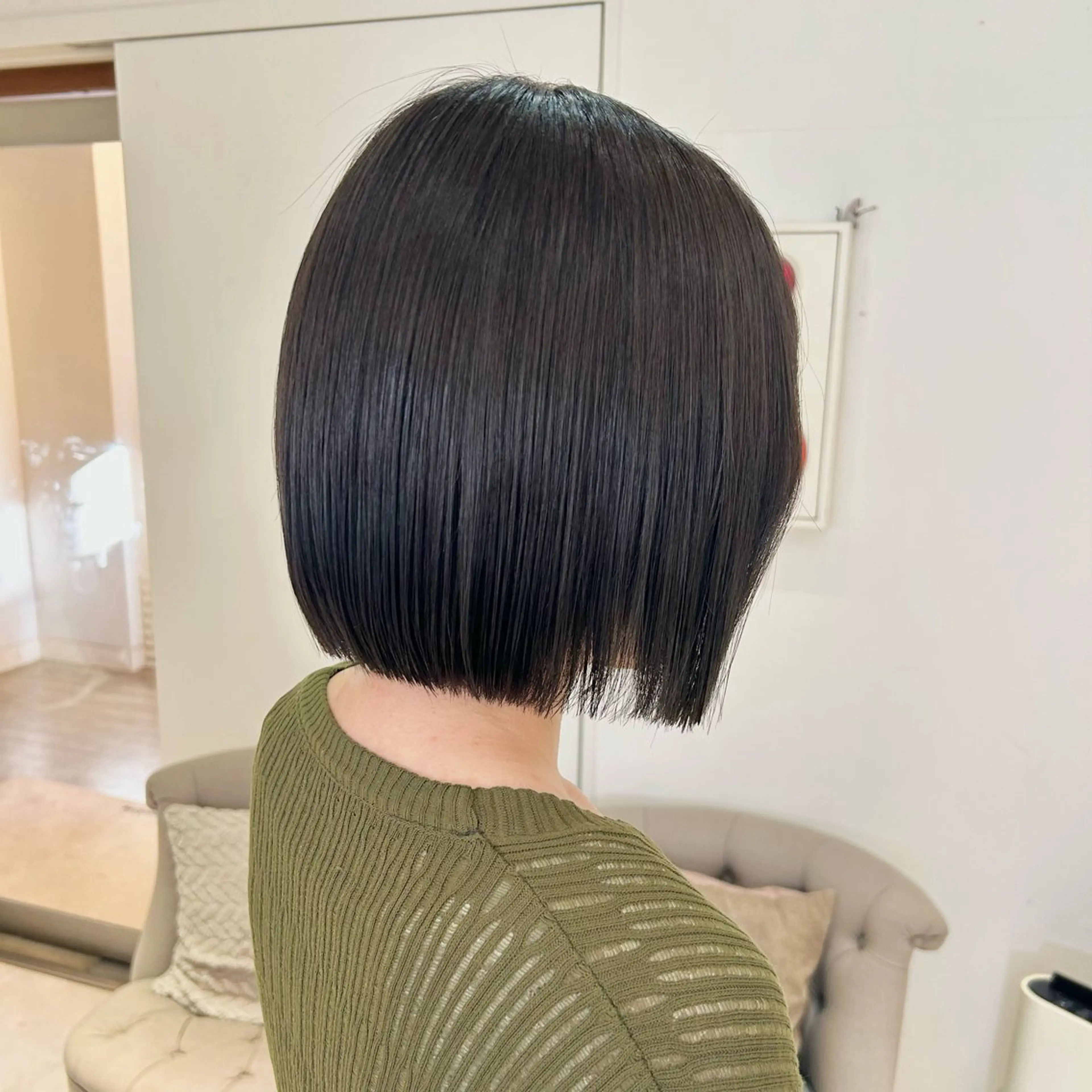 ミディアム カラー ヘアアレンジ カット ヘアカラー トリートメント 吉水 彩乃 /ボブ/艶感カラーのヘアスタイル