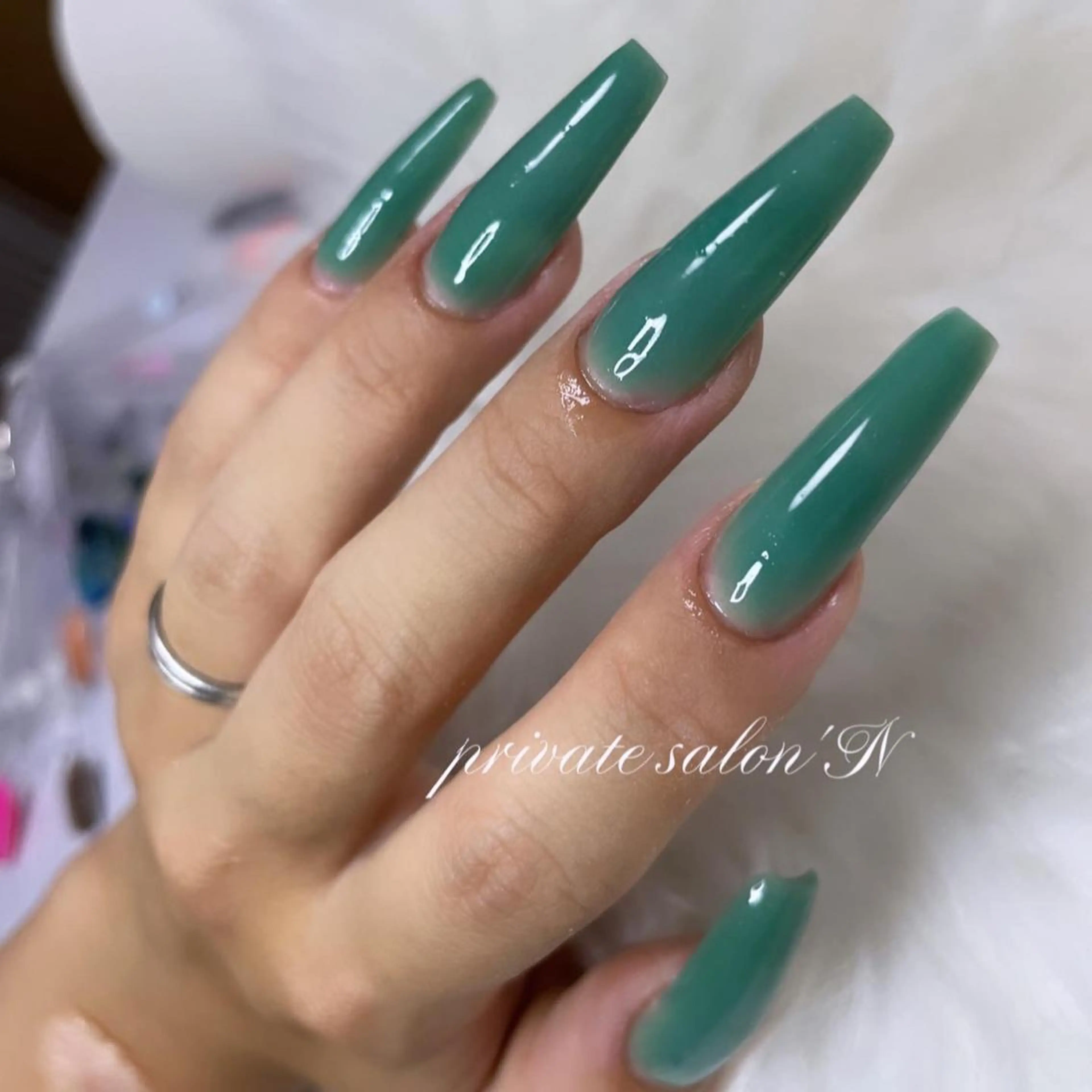 ネイル ワンカラーネイル スカルプネイル BINERVA所属・BINERVA nail salonのネイルデザイン