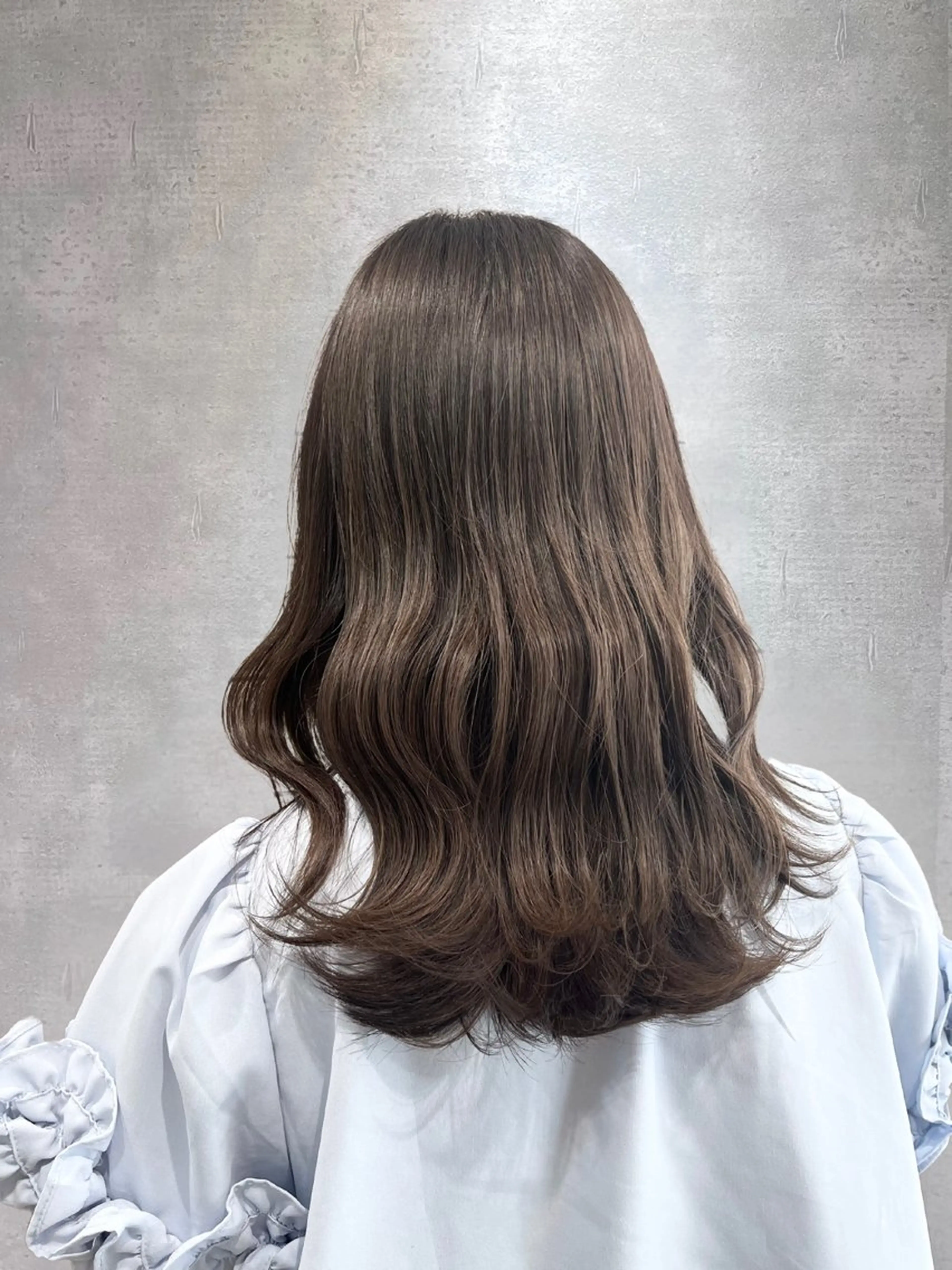 ミディアム カット ヘアカラー 🩵REGALO🤍 KAORI🩵水戸のヘアスタイル
