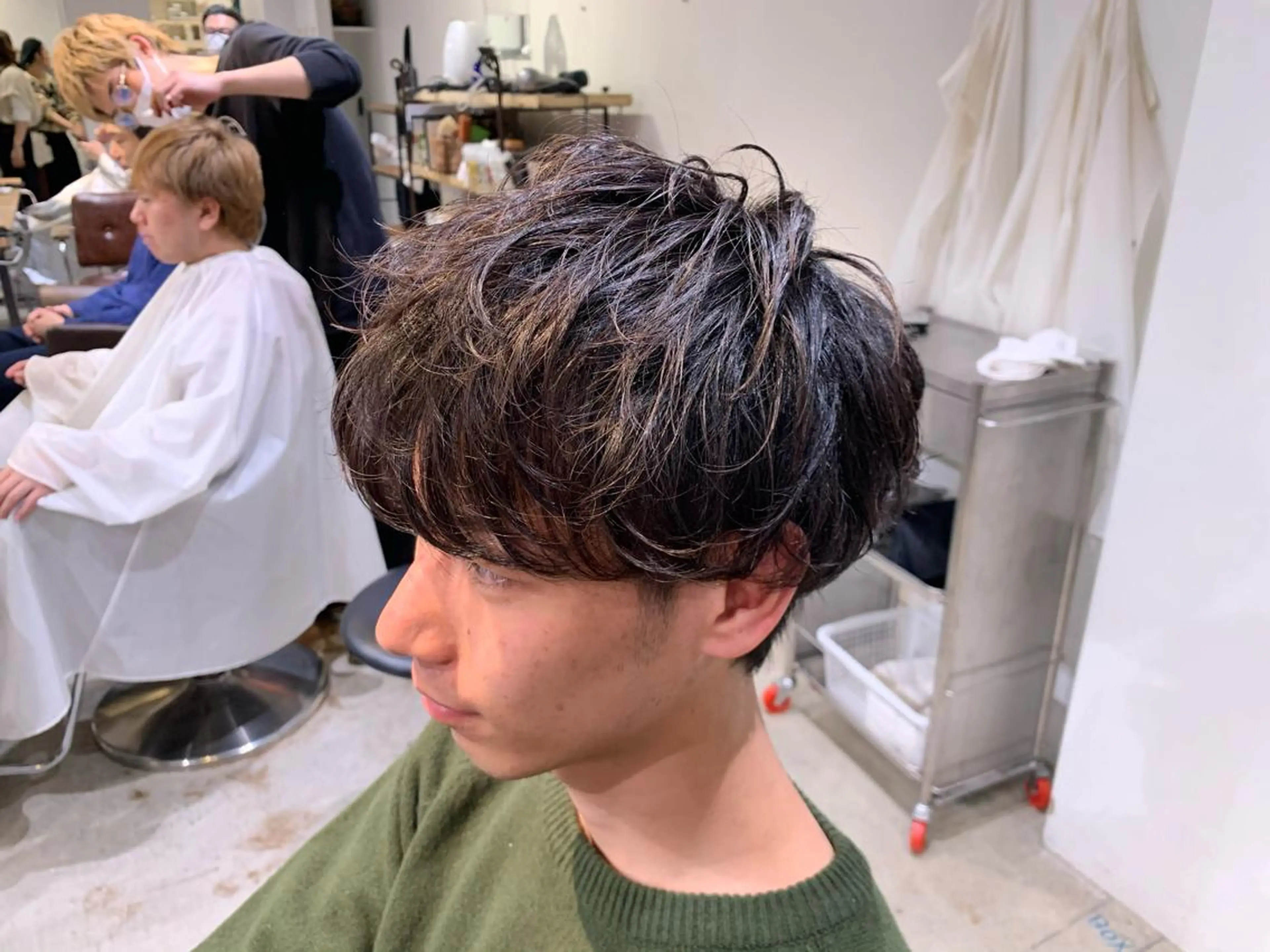 パーマ メンズ カット パーマ トリートメント ツイスパ・波巻き 🩵片平和香奈のヘアスタイル