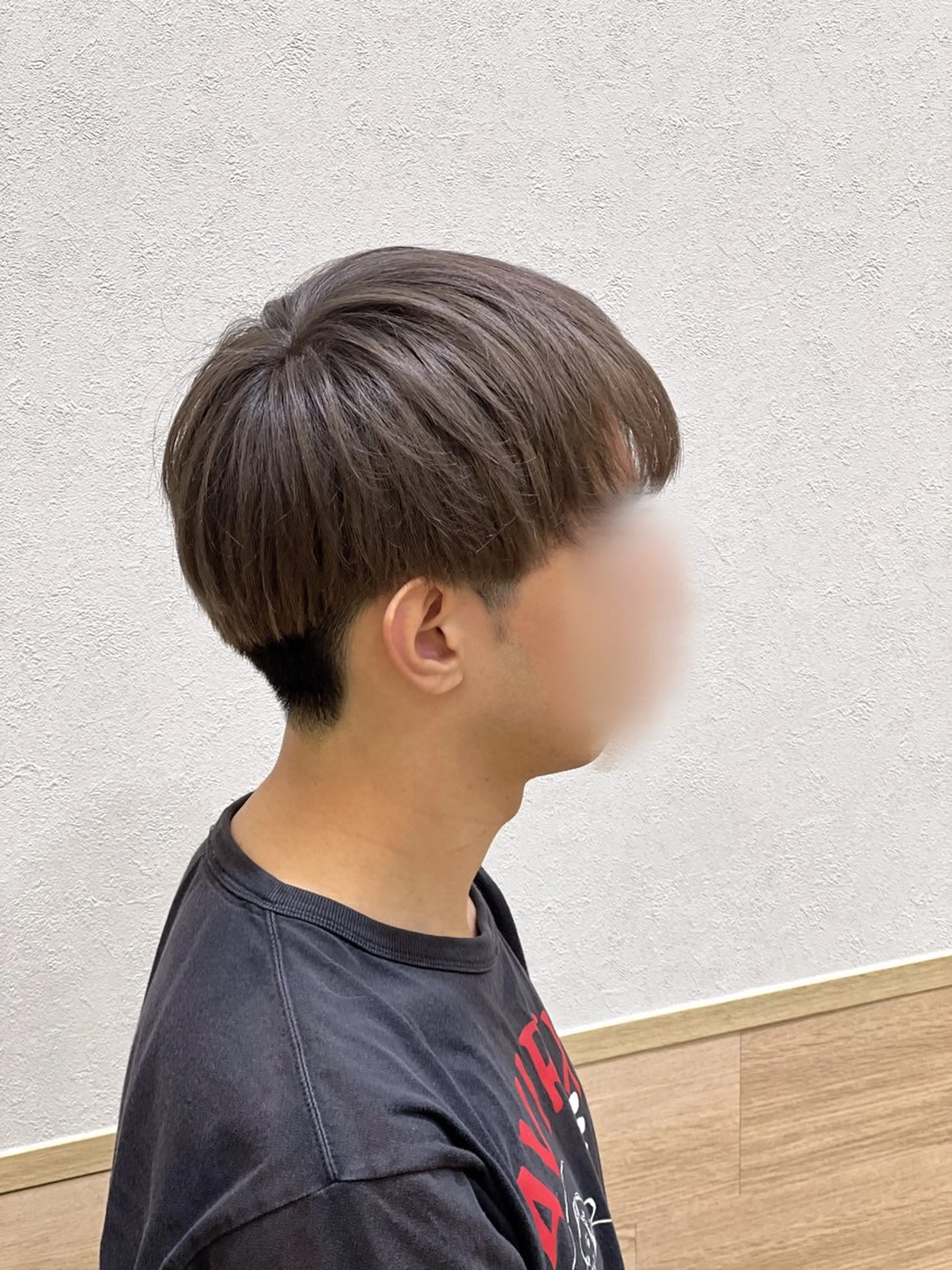 カラー メンズ メンズブリーチ ブリーチ 透明感カラー グレージュ カット ヘアカラー トリートメント 山口 玖瑠美のヘアスタイル