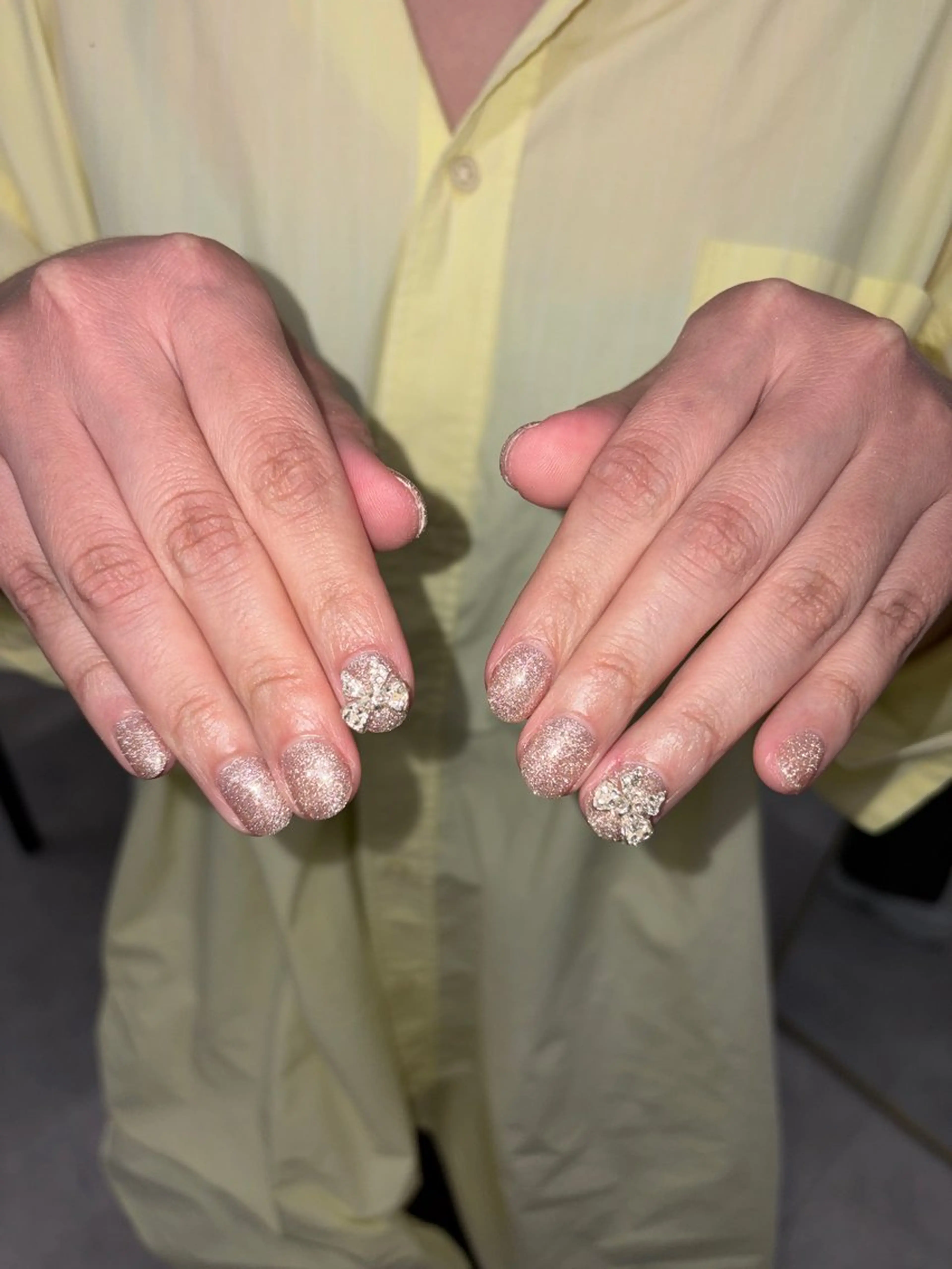 カラー yotsuba 海外ネイル✨🌷のネイルデザイン