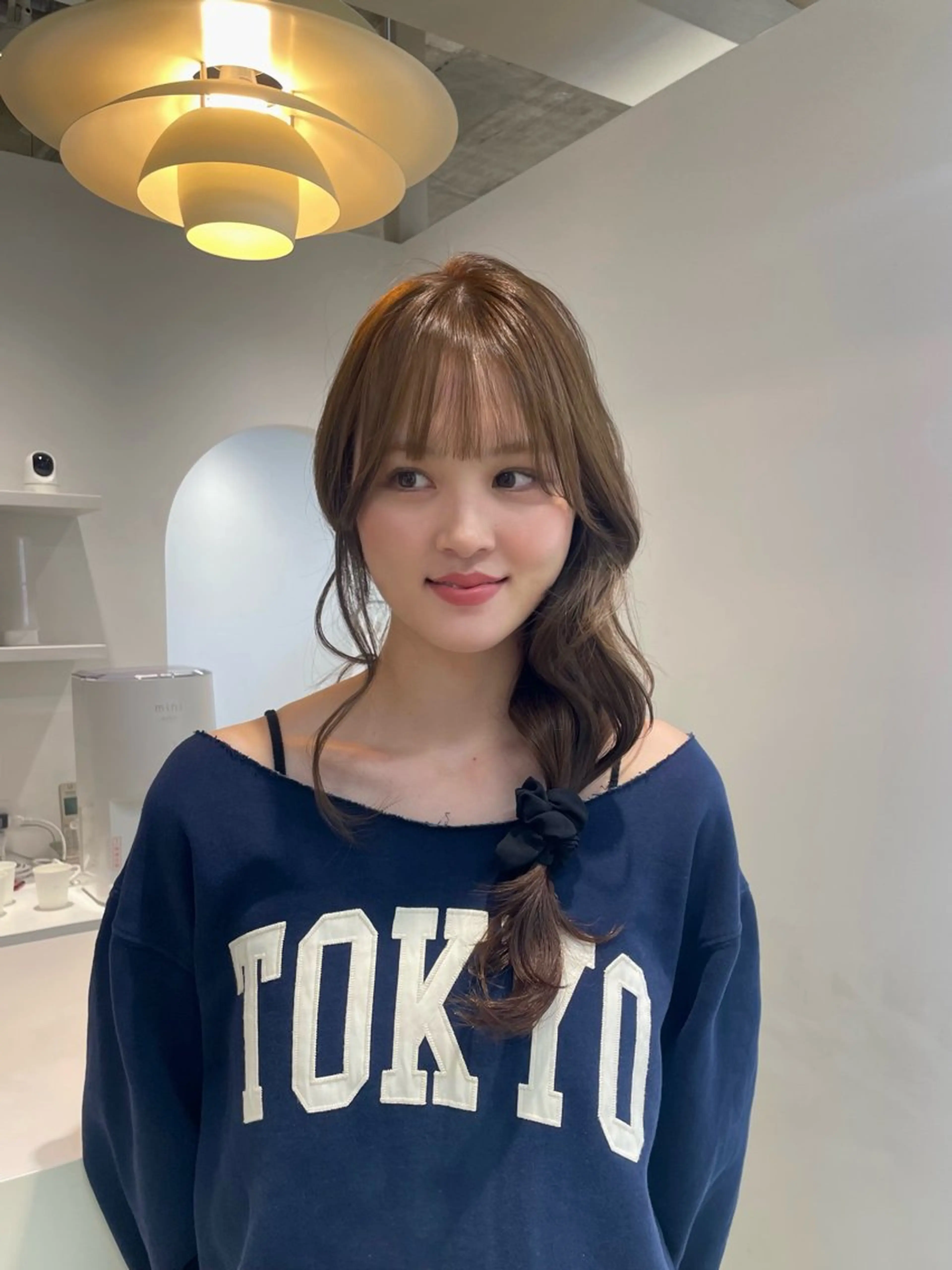 ロング カラー ベージュカラー オリーブベージュ カット ヘアカラー トリートメント H I ＮＡのヘアスタイル