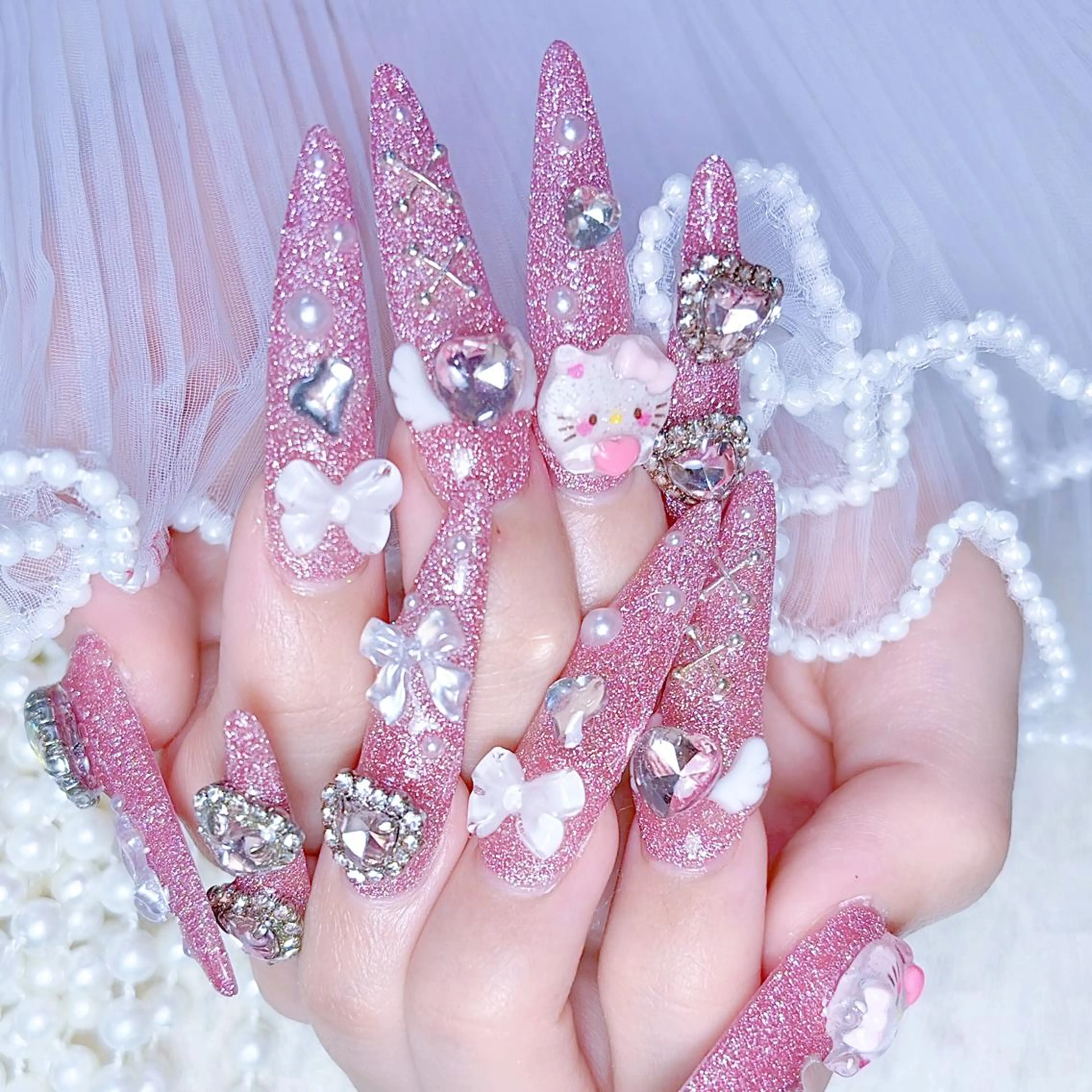 ネイル queens nailsalonのネイルデザイン