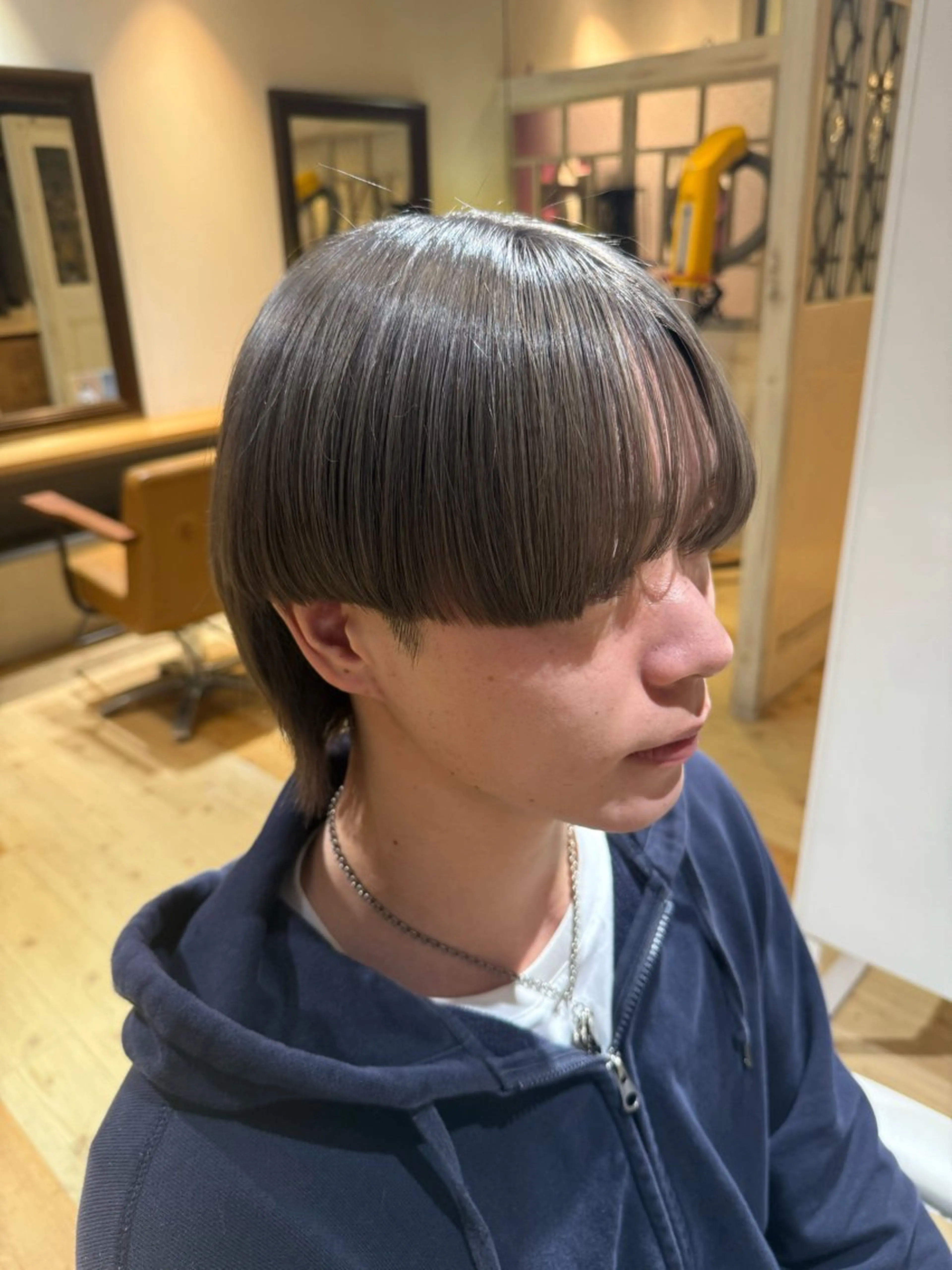 ショート カラー メンズ カット ヘアカラー ma naのヘアスタイル
