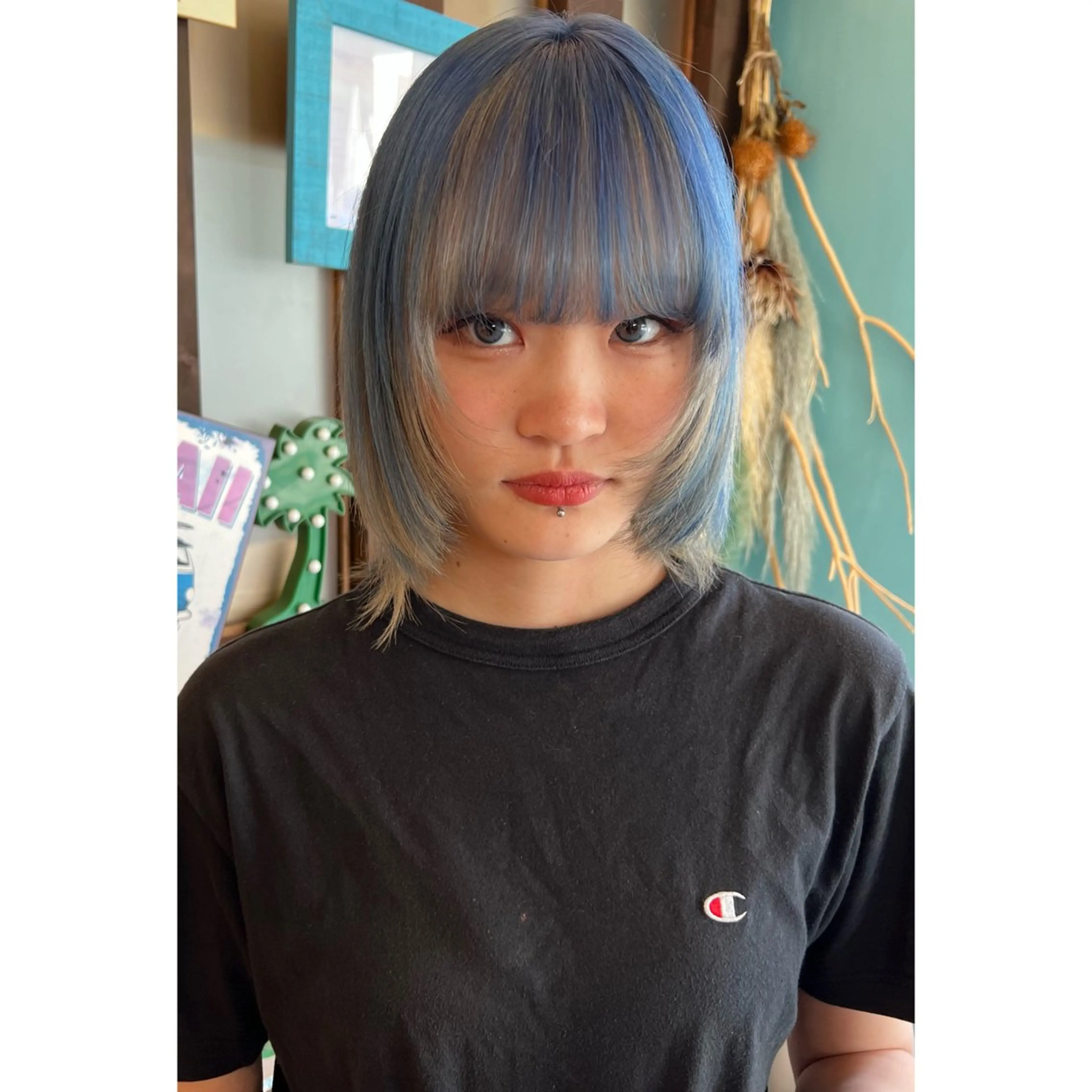 ミディアム ハイトーン/ ダブルカラー/透明感のヘアスタイル