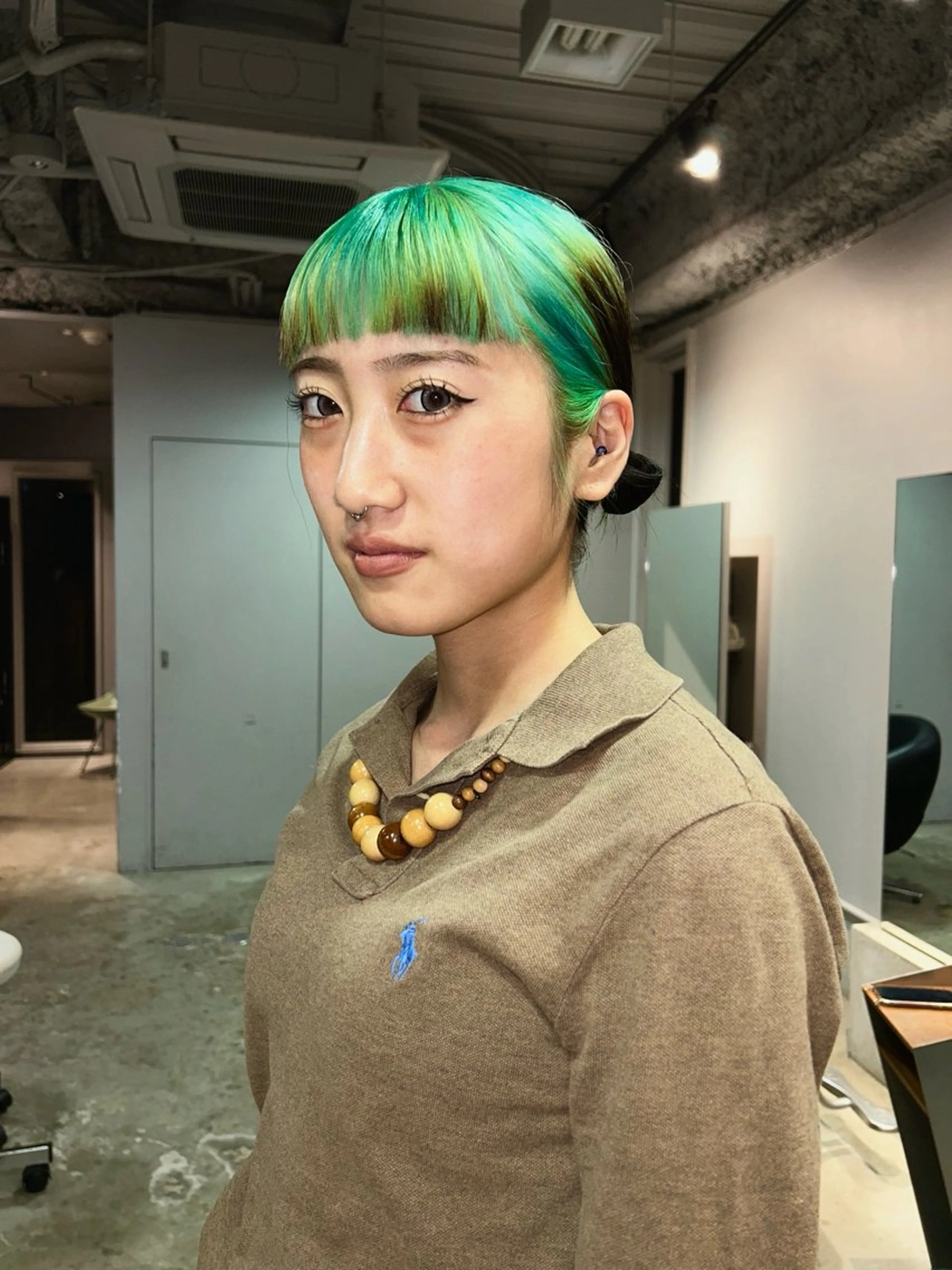 ショート ハイトーン特化/和音 【デザインカラー】のヘアスタイル