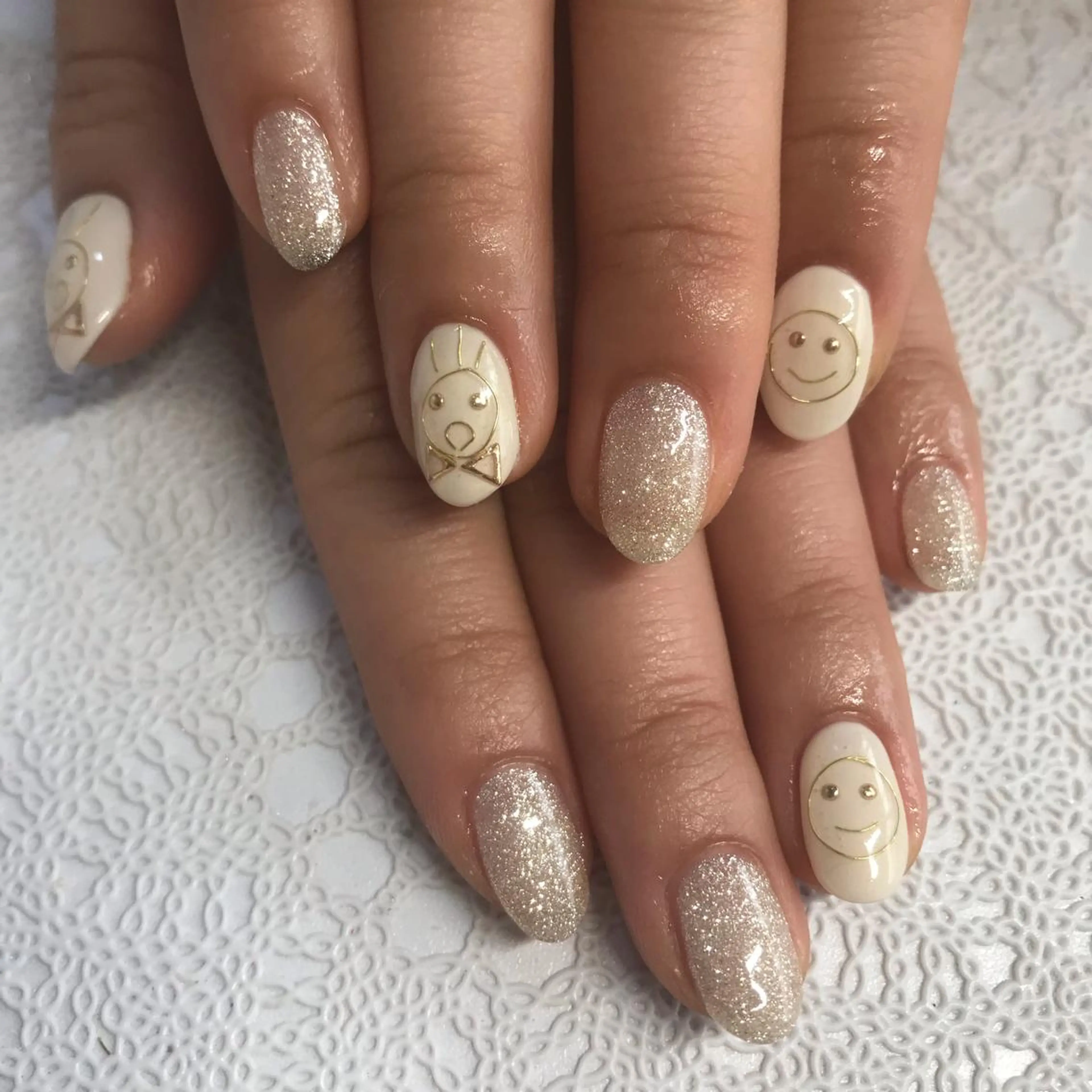 ネイル ハンドネイル フットネイル 菊地 里沙のネイルデザイン