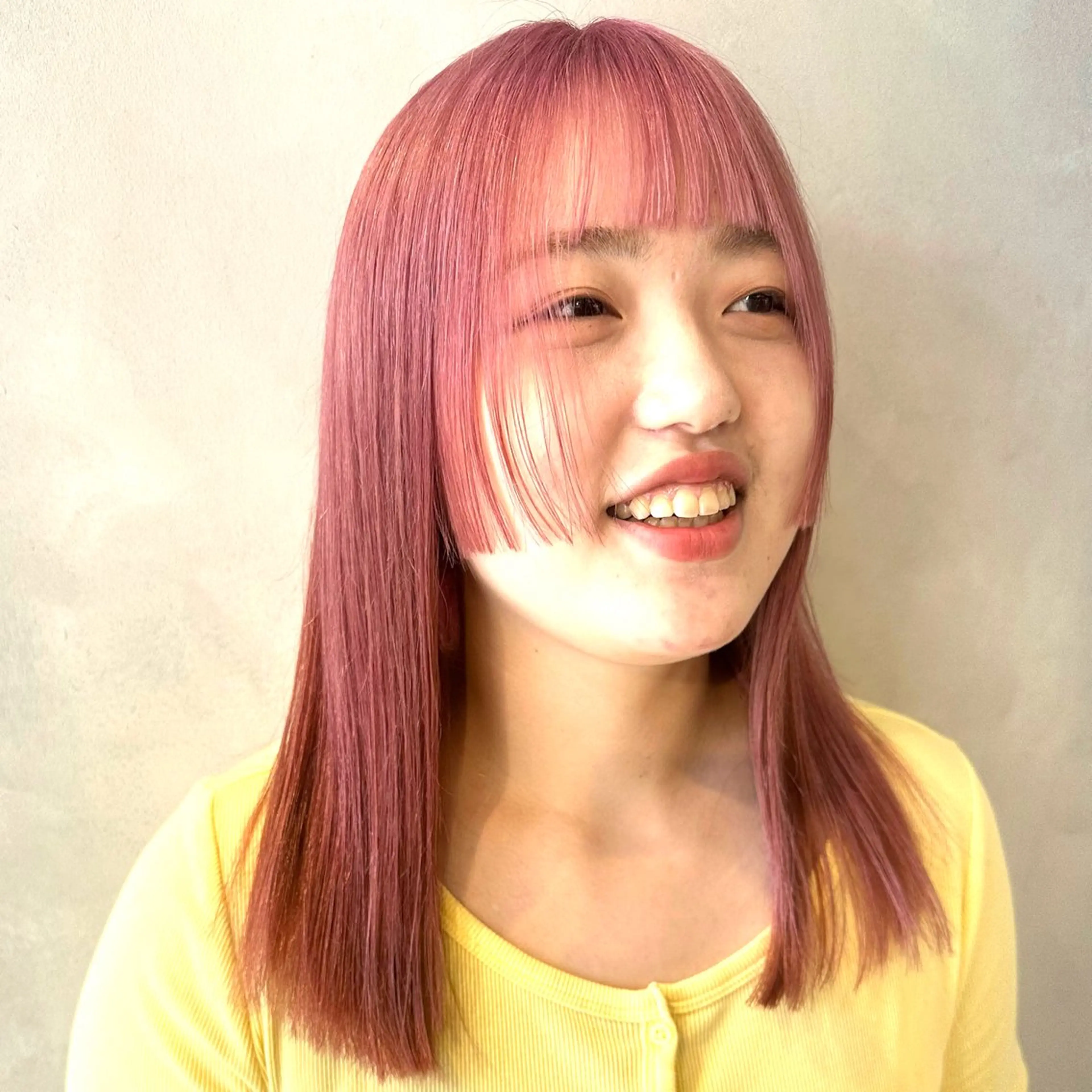 セミロング カラー ヘアカラー トリートメント デザインカラー/パー マ🦖外岡咲希🦖のヘアスタイル