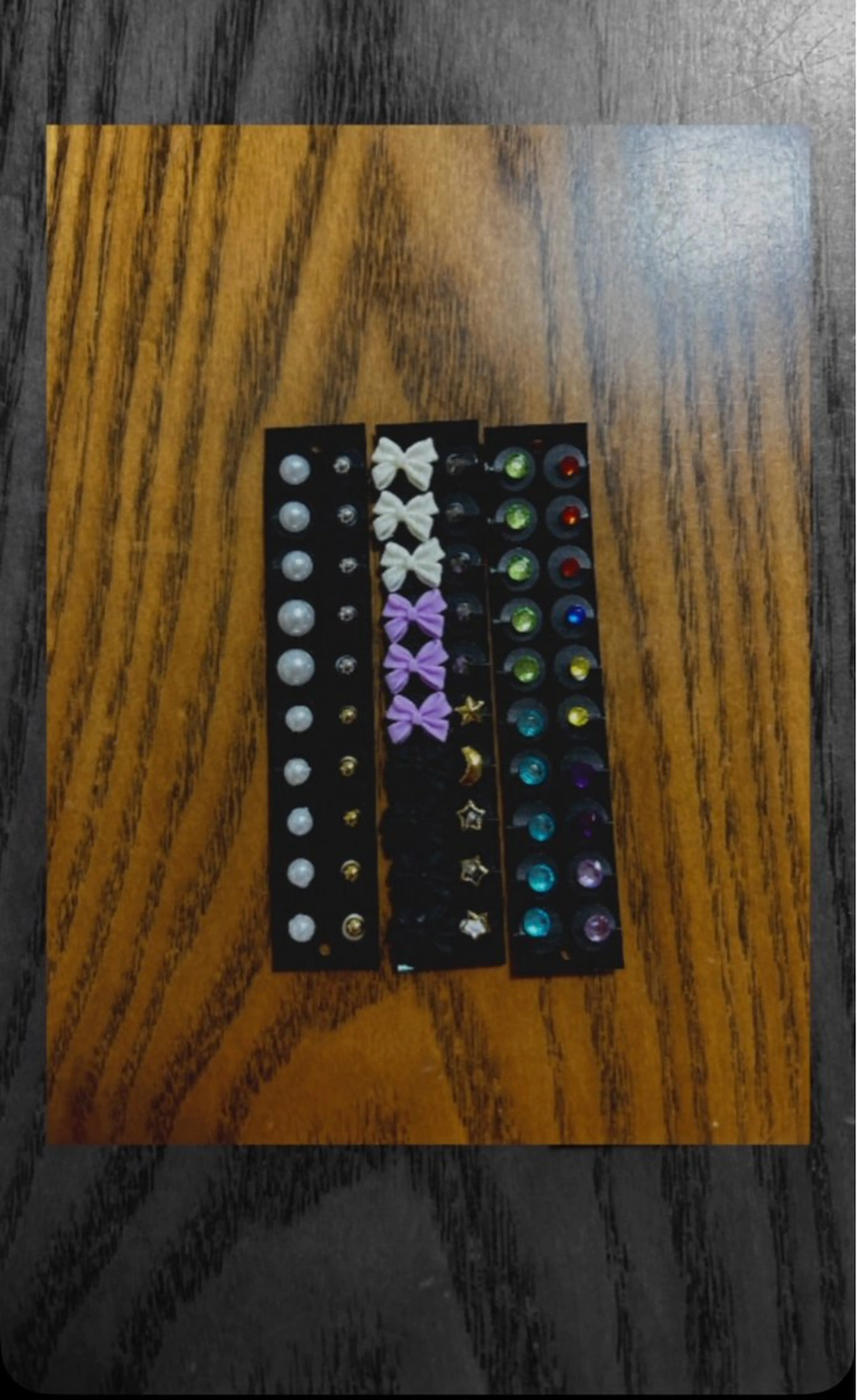 耳ツボジュエリー左右で6個 【お試し価格‼️】の写真