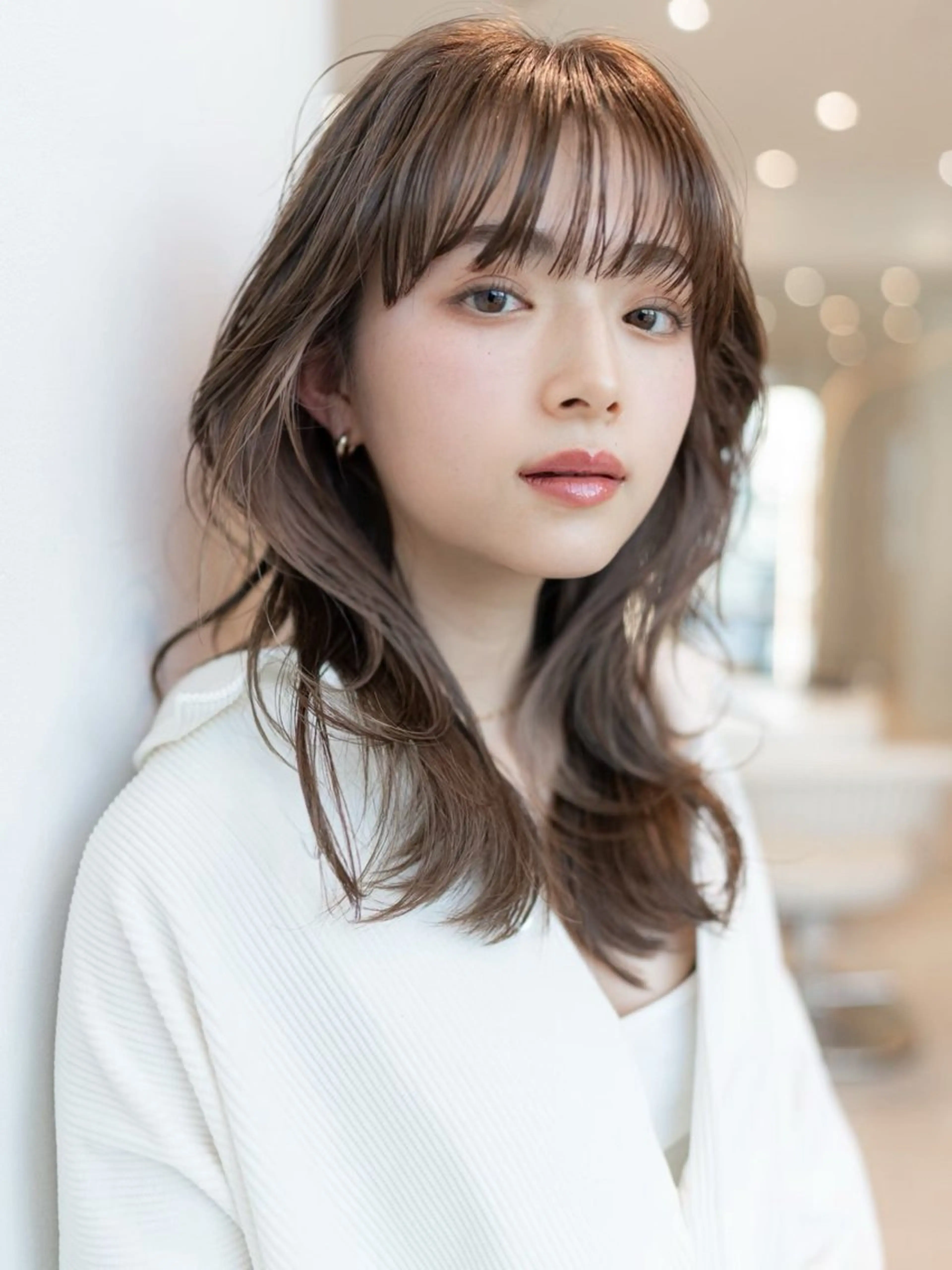 セミロング くびれヘア 顔まわりレイヤー 顔周りカット レイヤーカット 似合わせカット カット ヘアカラー トリートメント レイヤー似合わせ 透明感カラーりきやのヘアスタイル