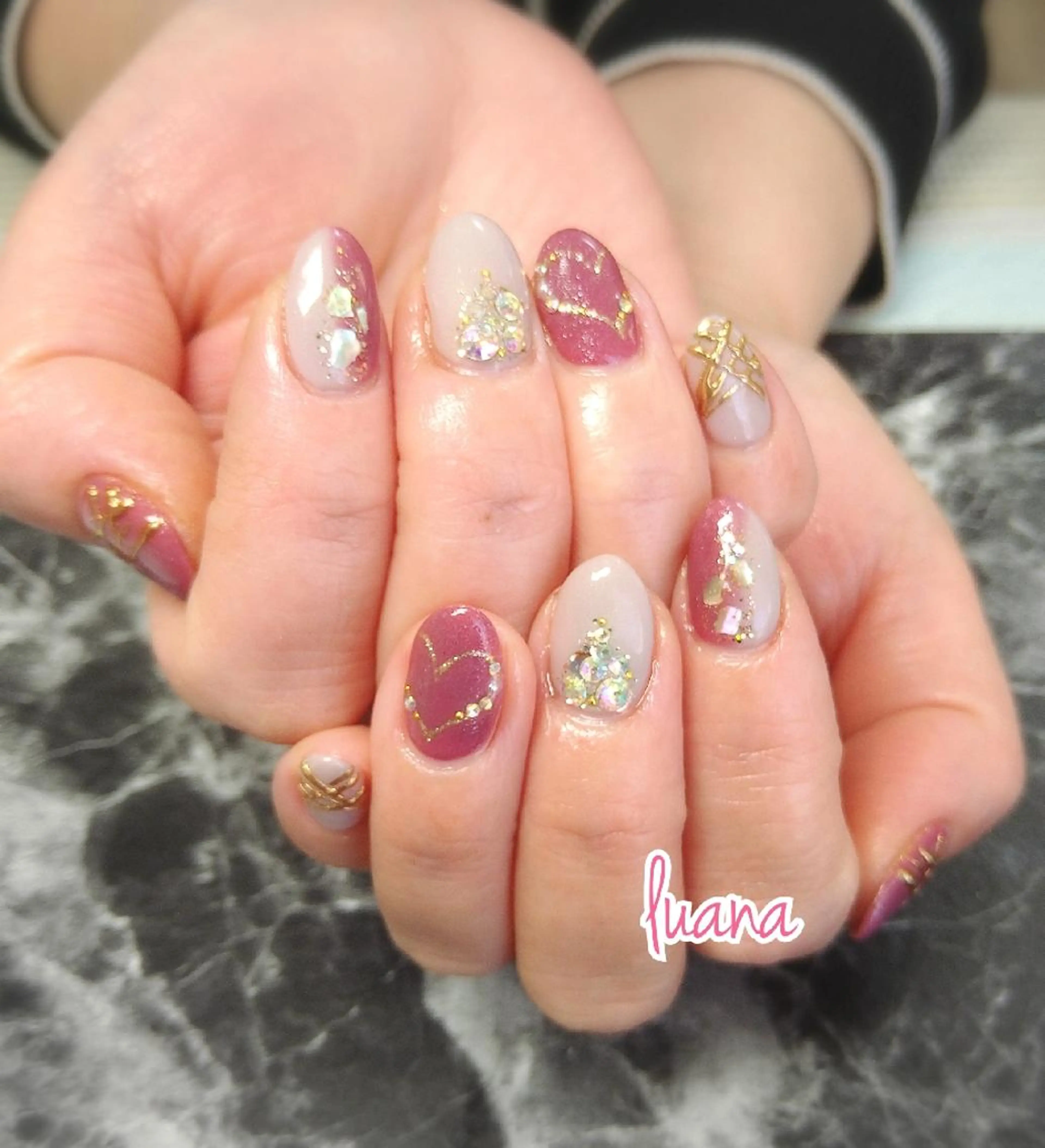 ネイル ハンドネイル LUANA  TAKAHASHIのネイルデザイン