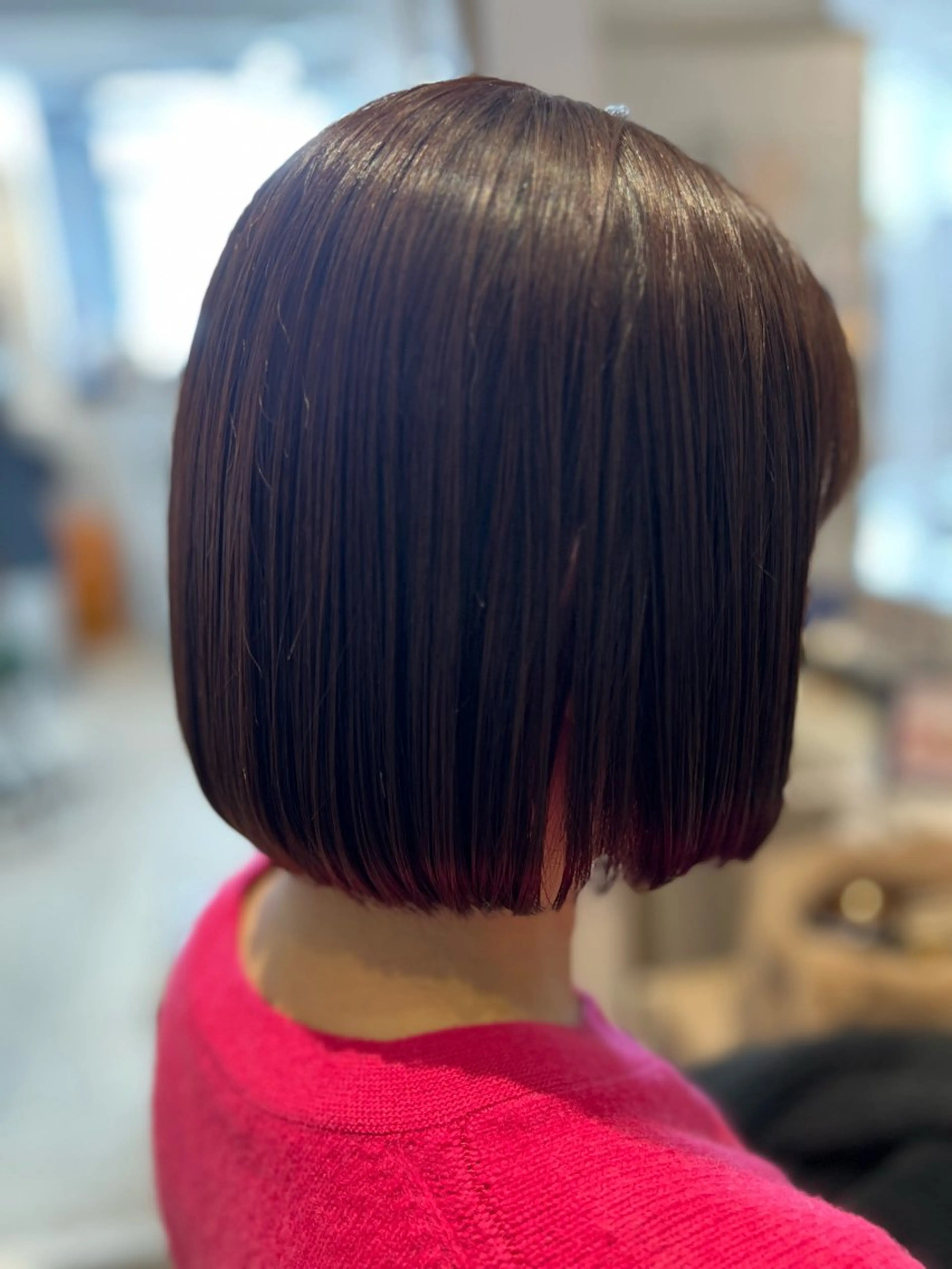 ショート カラー カット ヘアカラー つぼい Floraのヘアスタイル