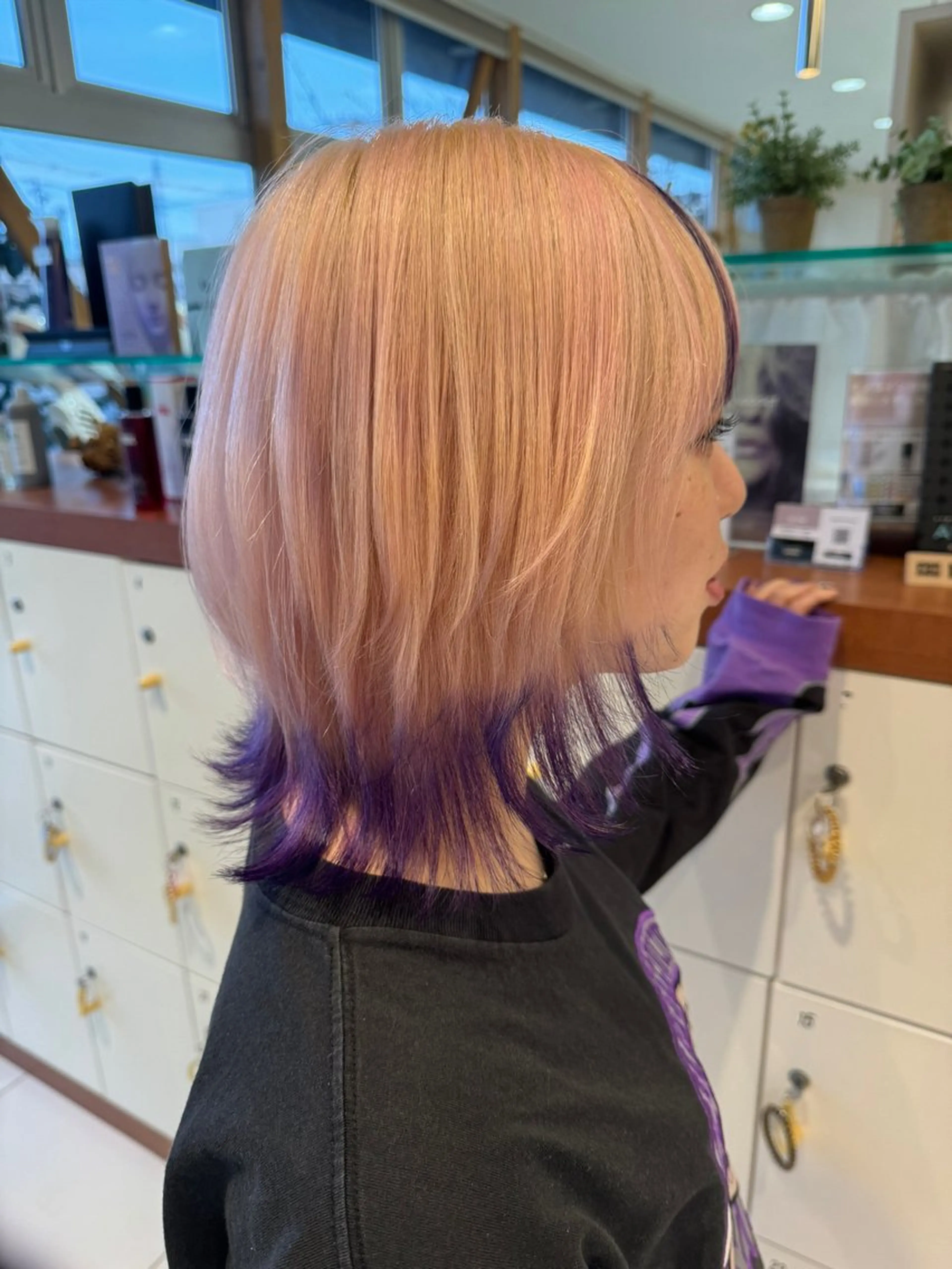 ミディアム カット ヘアカラー トリートメント 日置 大智のヘアスタイル