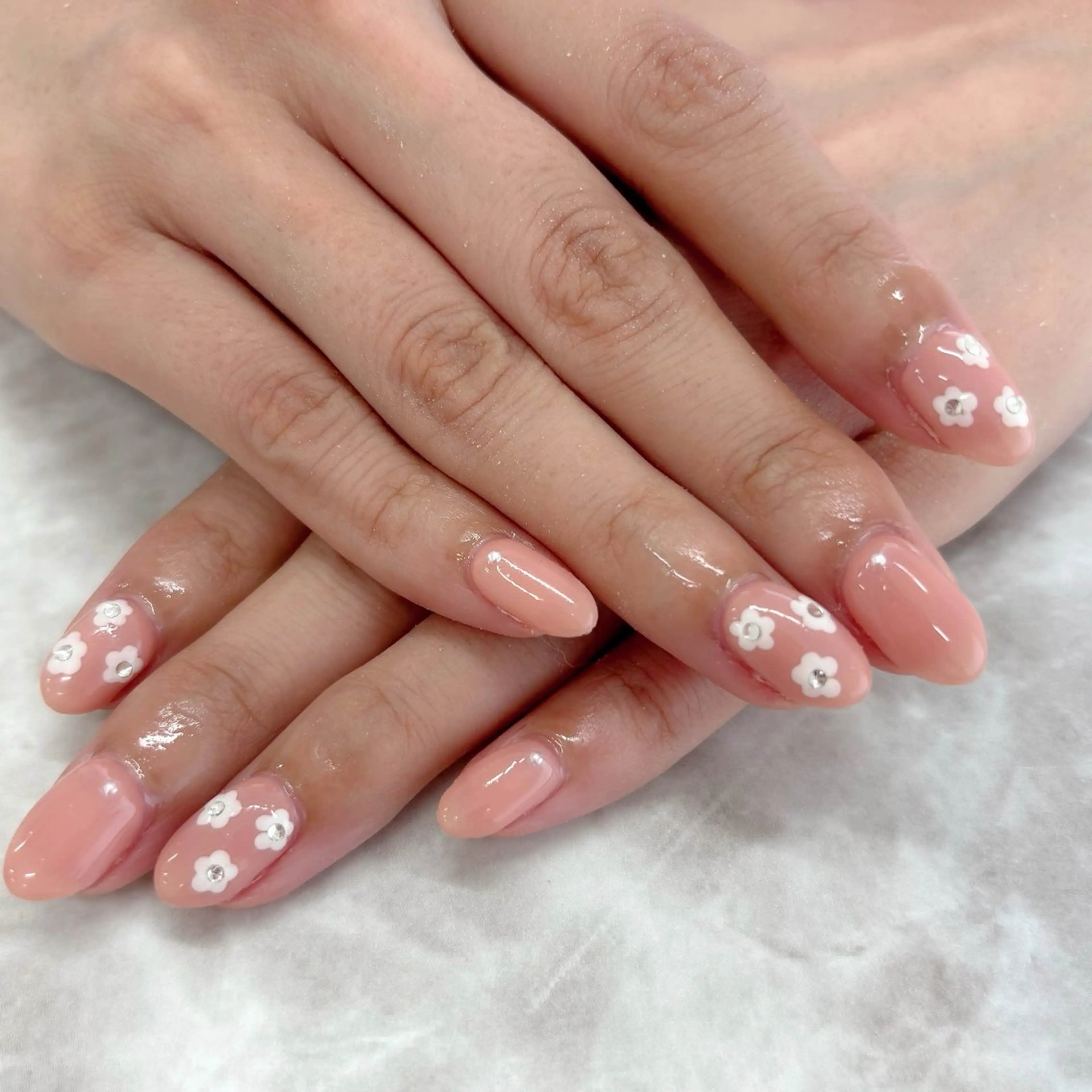 ネイル ハンドネイル K. Amiのネイルデザイン