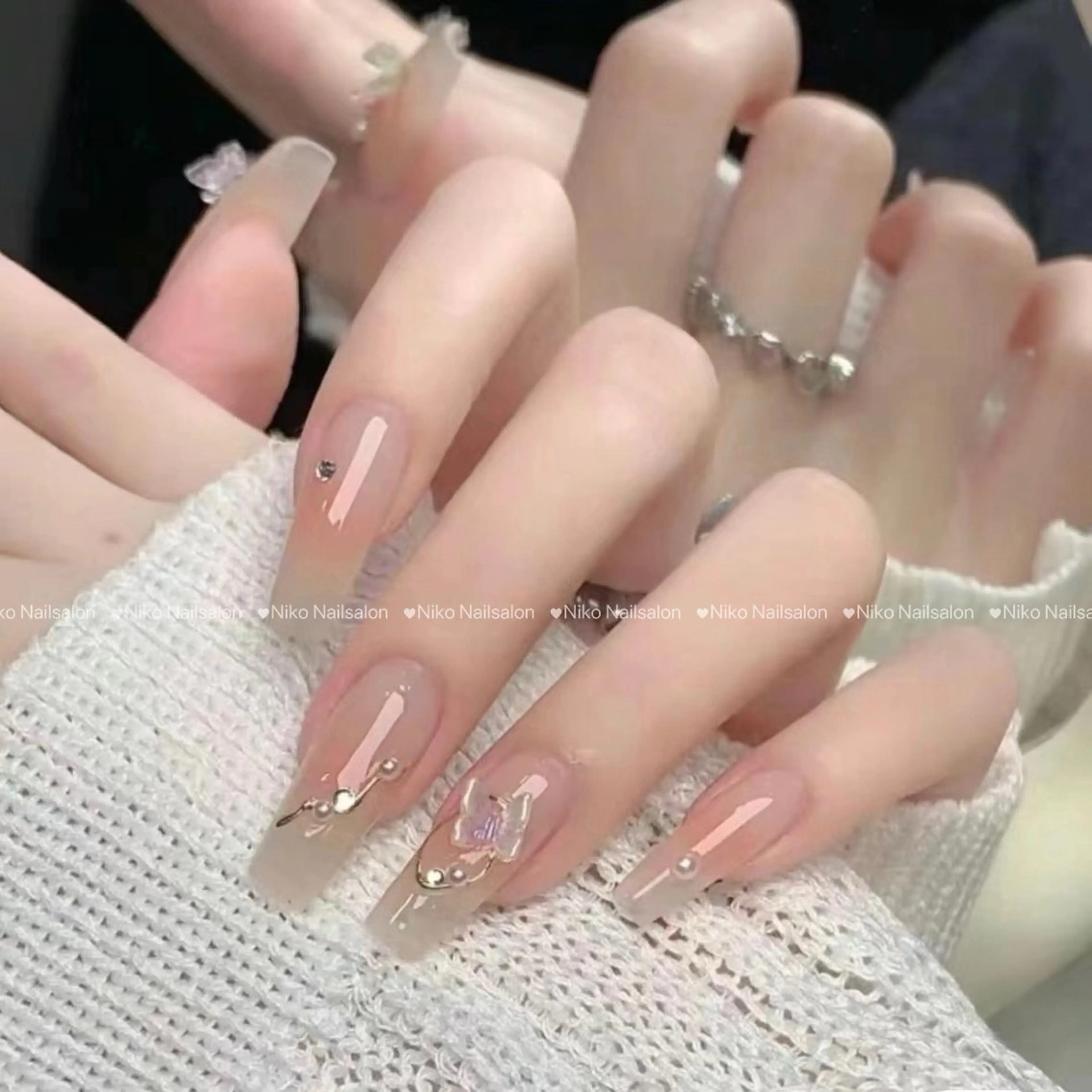 ネイル チークネイル 長さ出し フットネイル フレンチネイル ジェルネイル Niko Nail salon 銀座本店のネイルデザイン