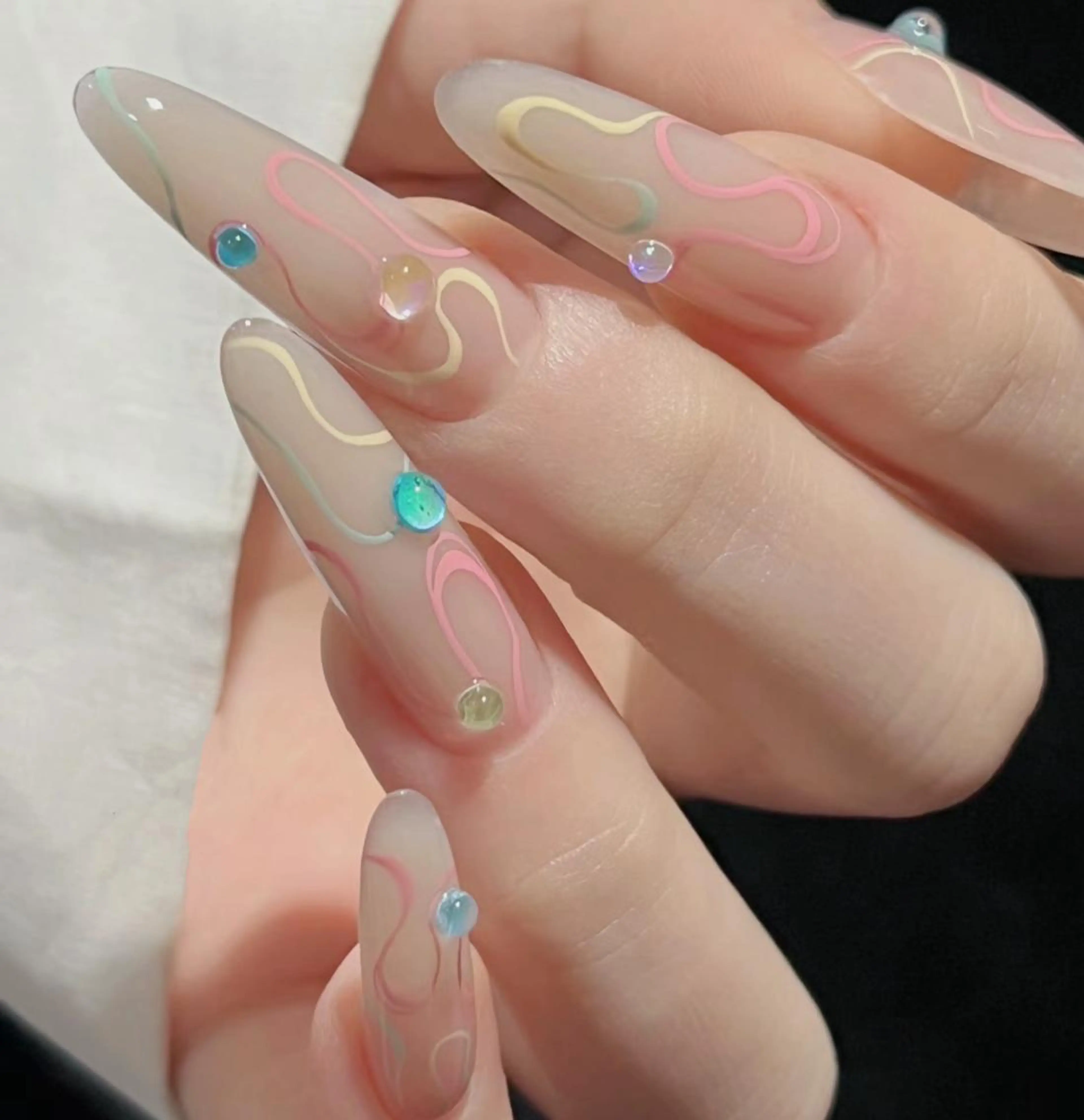 ネイル Rosella Nail Salonのネイルデザイン